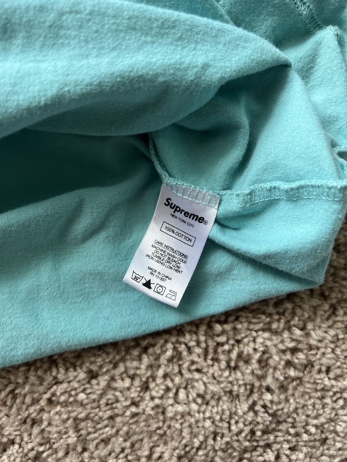 Supreme Supreme Qualite Teal Tee Size US L / EU 52-54 / 3 - 4 Thumbnail