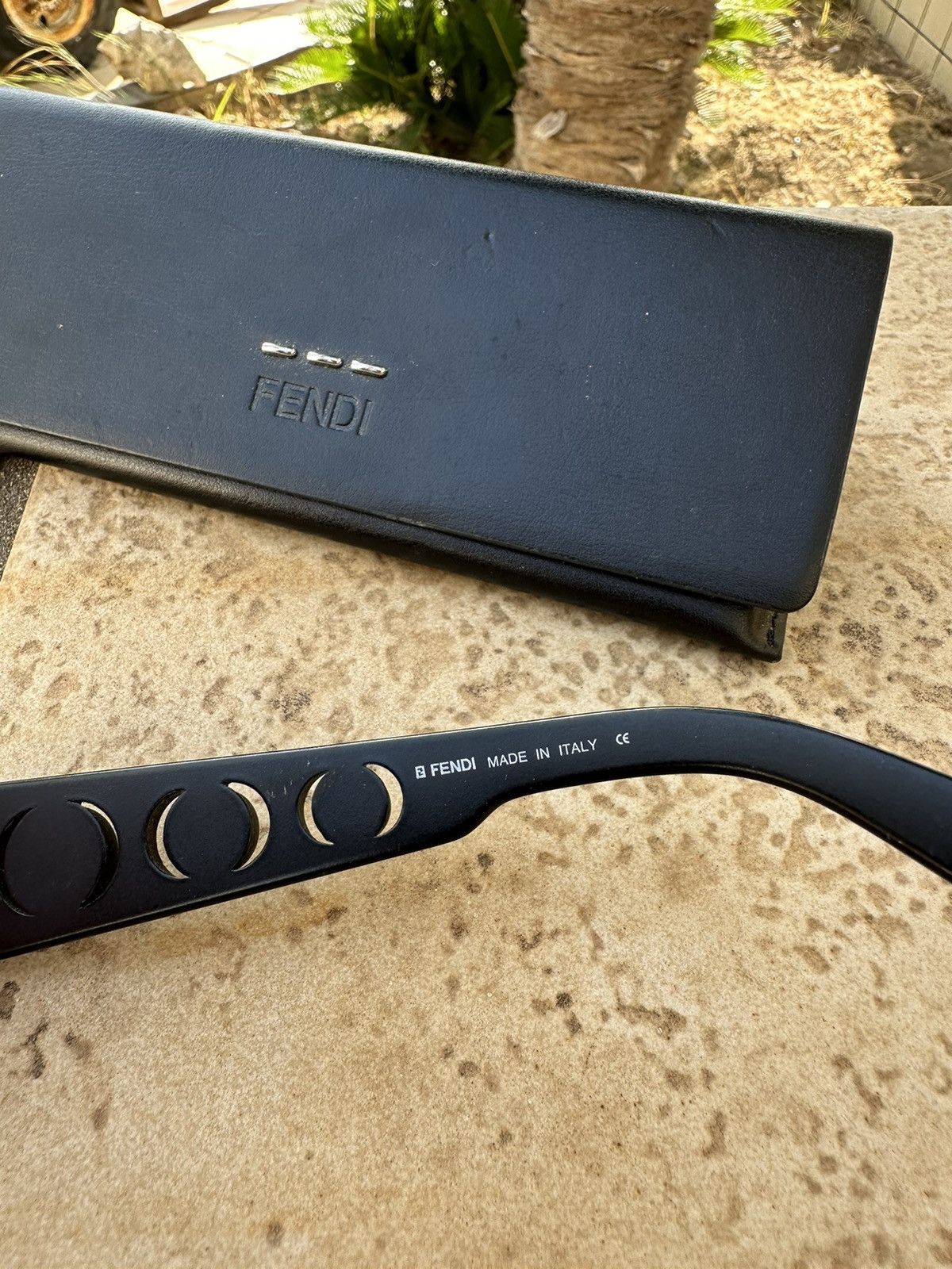 Fendi Fendi Sunglasses Black mod. SL 7524 Size ONE SIZE - 4 Thumbnail