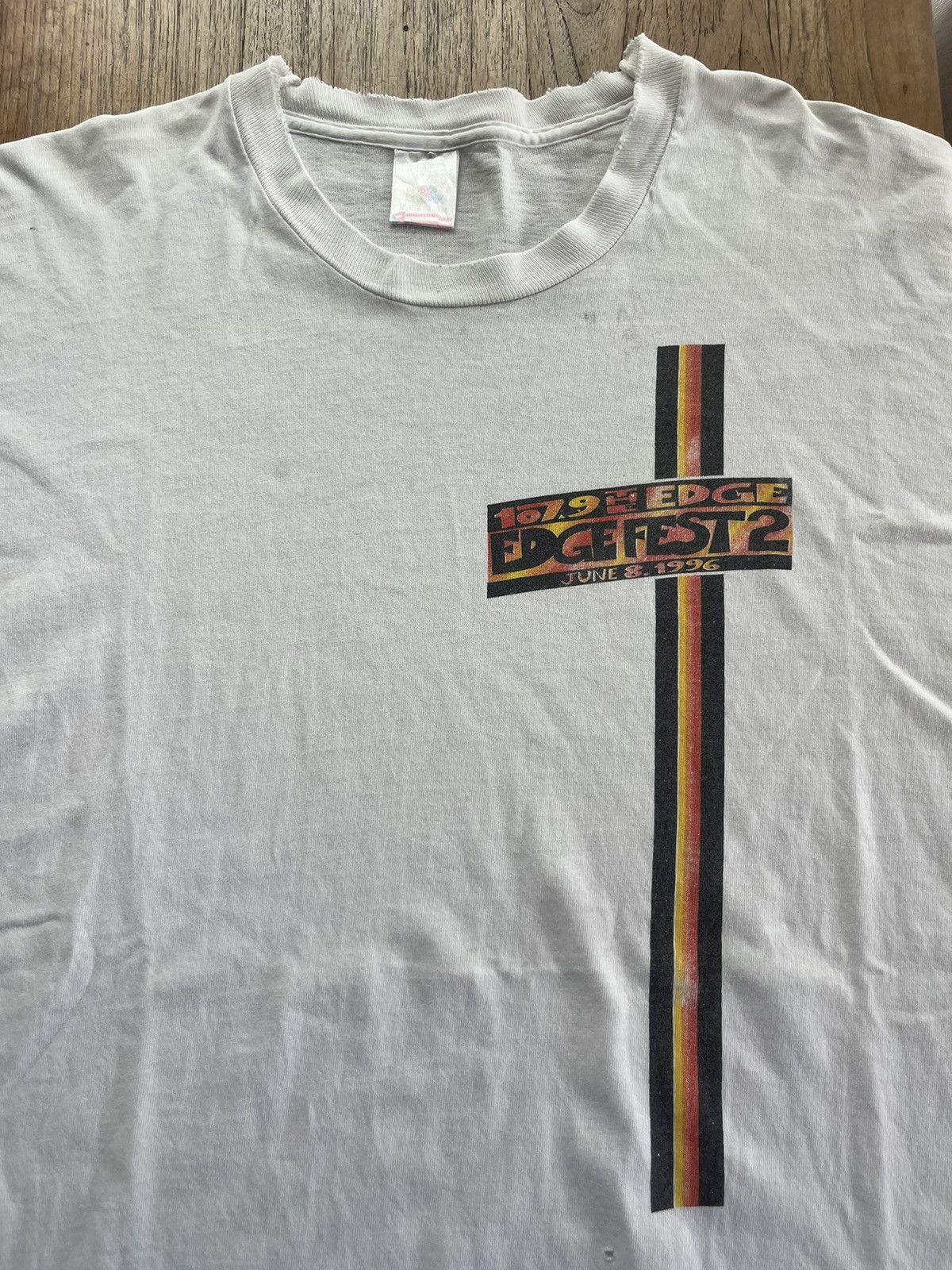 Vintage Vintage PAPA 107.9 THE EDGE FEST 2 1996’s T-shirt Size US XL / EU 56 / 4 - 4 Thumbnail