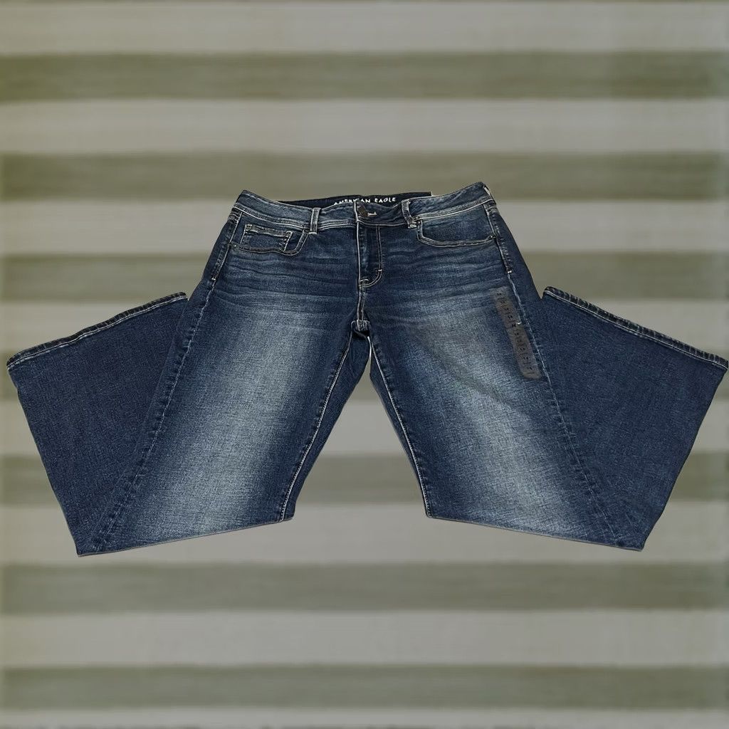 American Eagle Outfitters American Eagle Jeans Womens 14 Short Bootcut 5-Pocket Denim Blue Super Stretch Regular Rise Mid Size 36" / US 14 / IT 50 - 1 Thumbnail