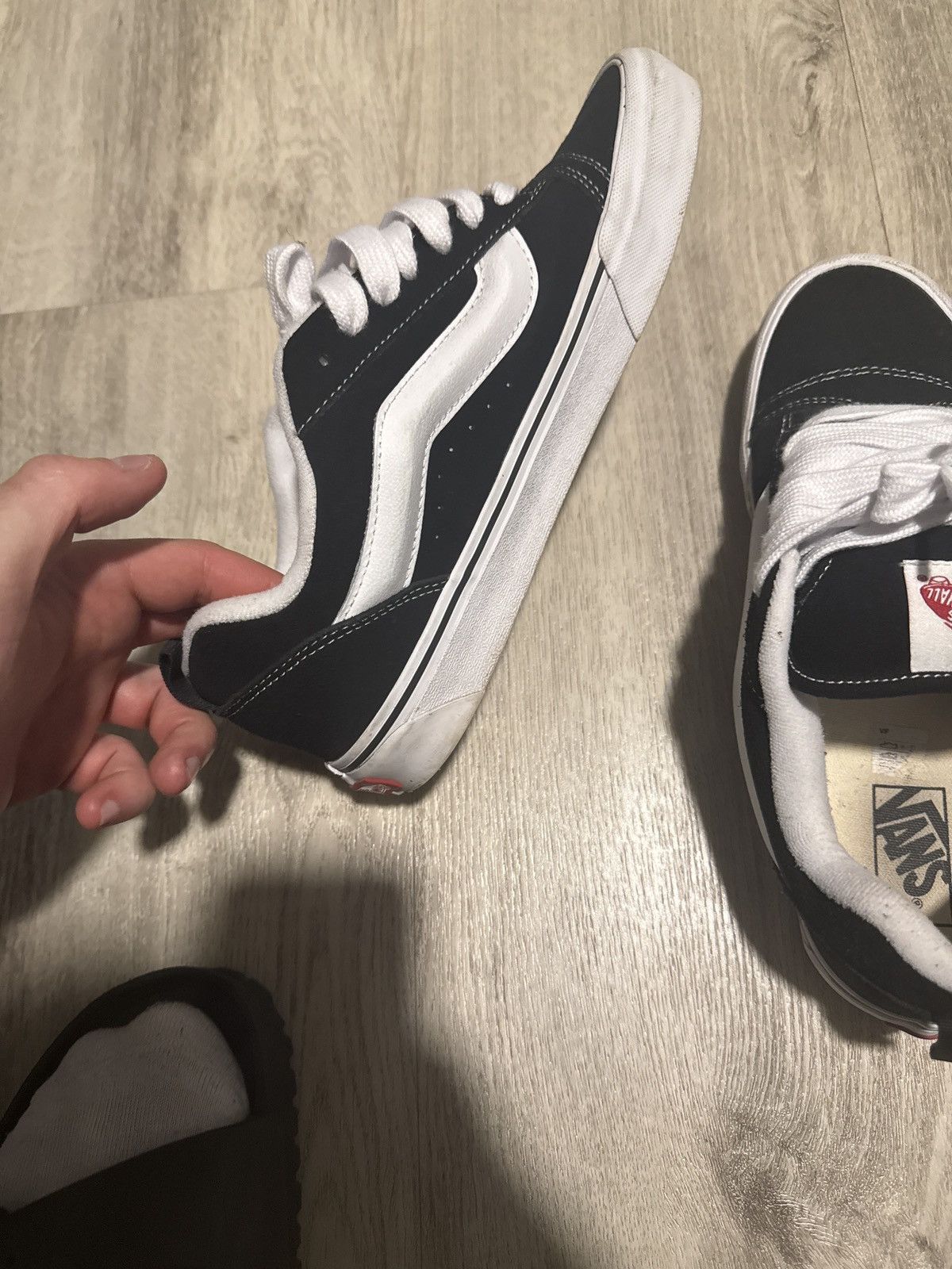 Vans Vans Knu Skool Vans Size US 9.5 / EU 42-43 - 2 Thumbnail