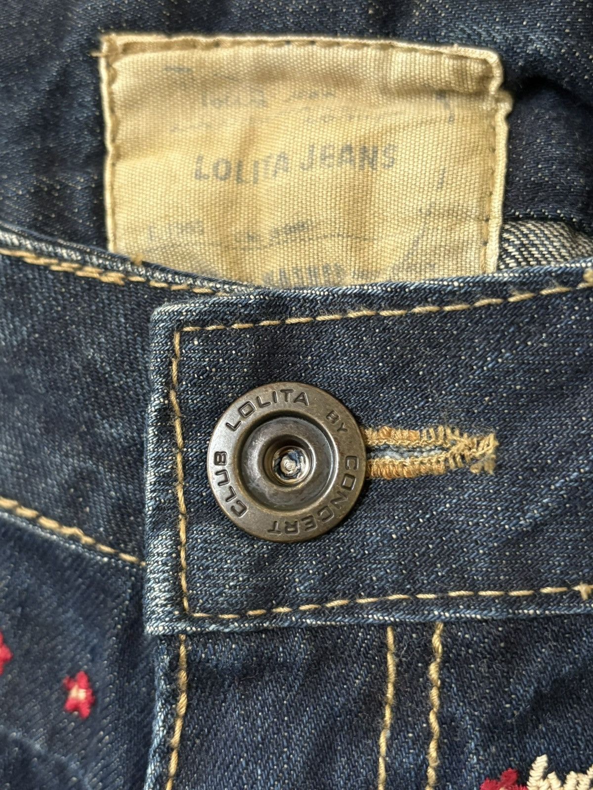 Japanese Brand Floral Embroidered Y2K Lolita Jeans by Concert Club Size US 32 / EU 48 - 4 Thumbnail