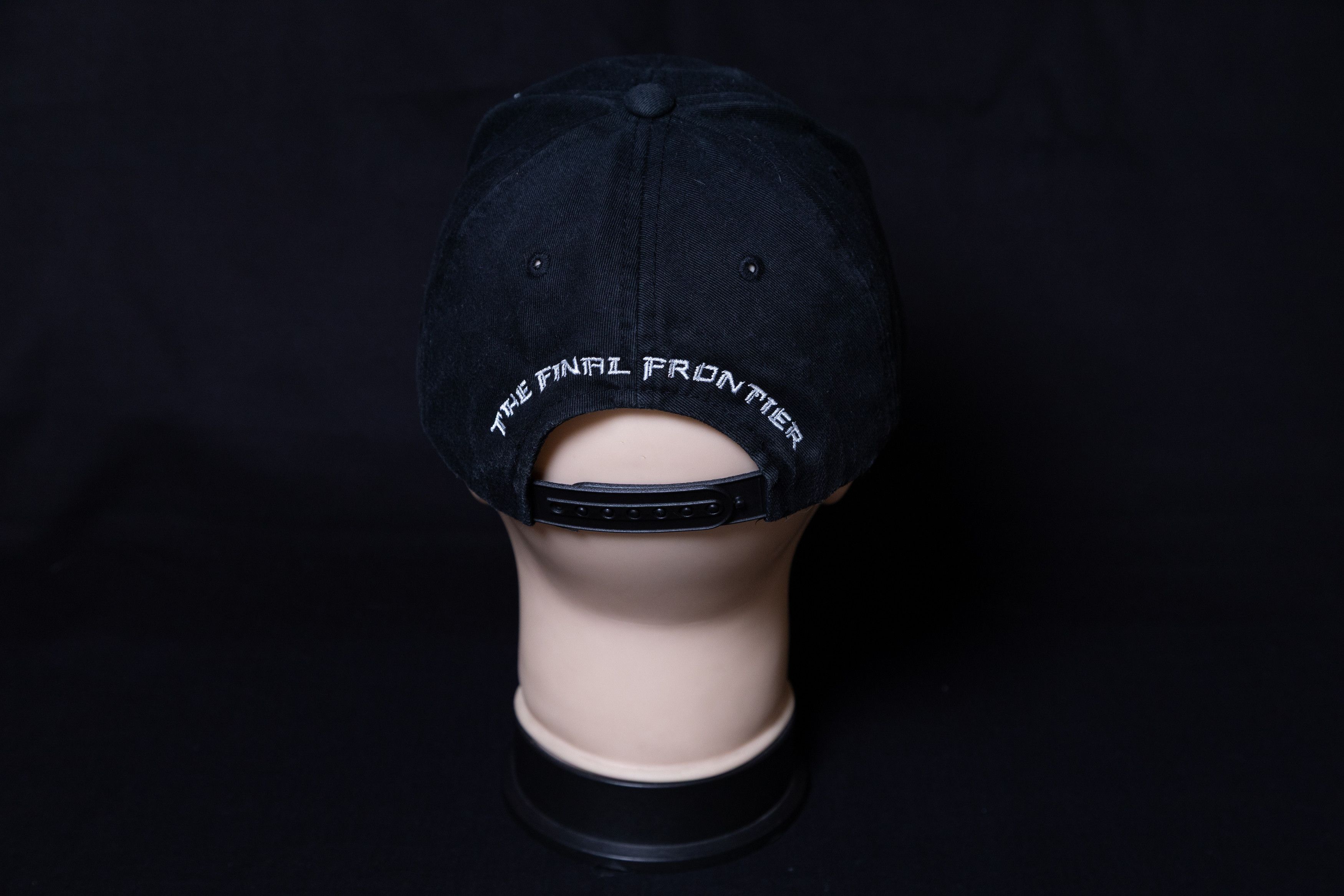 Iron Maiden VINTAGE IRON MAIDEN THE FINAL FRONTIER TOUR HAT Y2K Size ONE SIZE - 4 Thumbnail