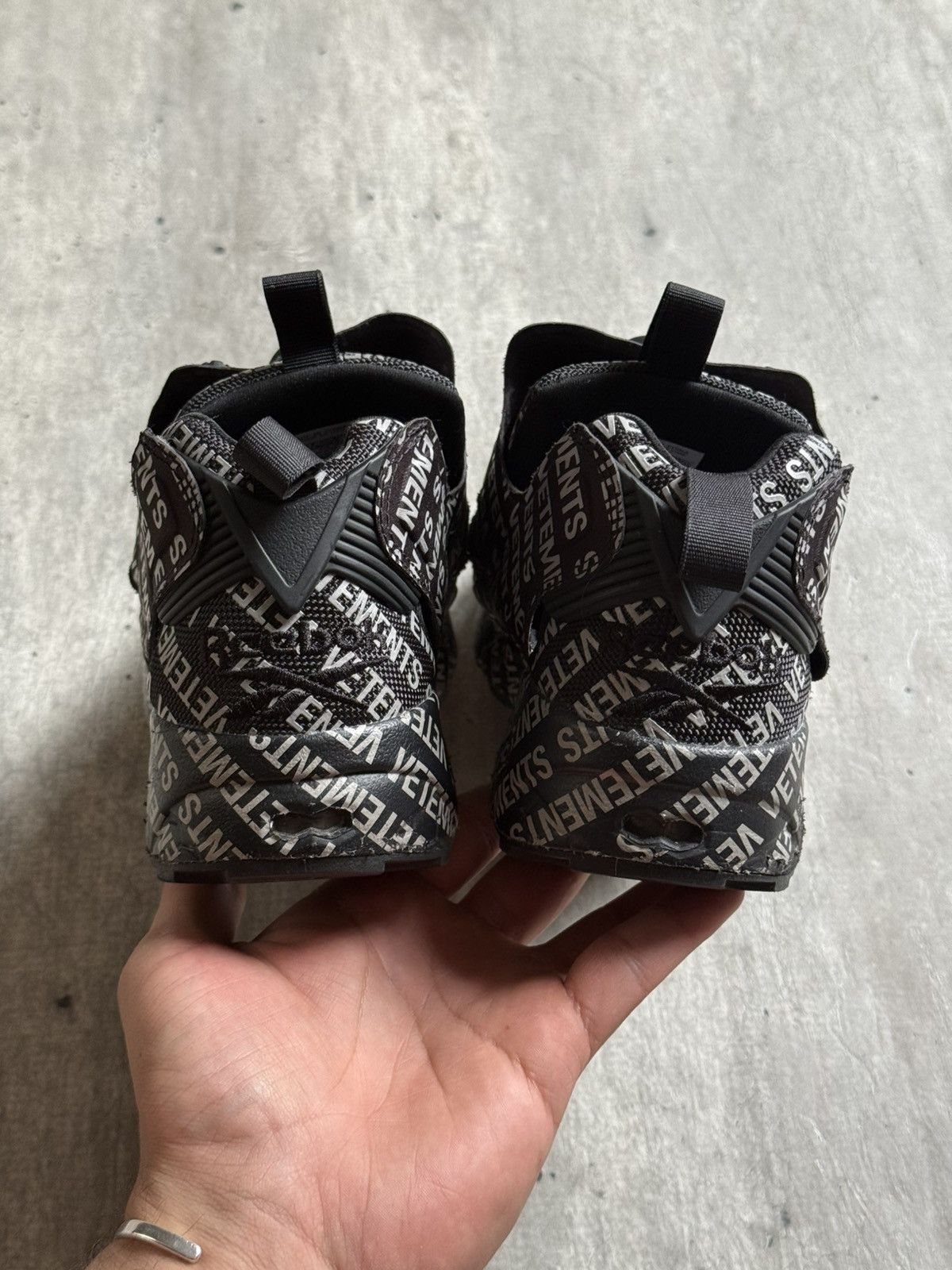 Reebok × Vetements VETEMENTS X Reebok Instapump Fury Monogram Size US 7 / EU 40 - 7 Thumbnail