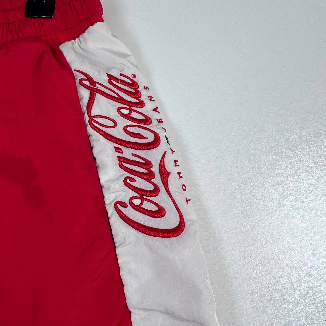 Tommy Jeans Tommy Jeans Coca Cola Womens Shorts Red Athletic Running S Size 32" / US 10 / IT 46 - 5 Thumbnail