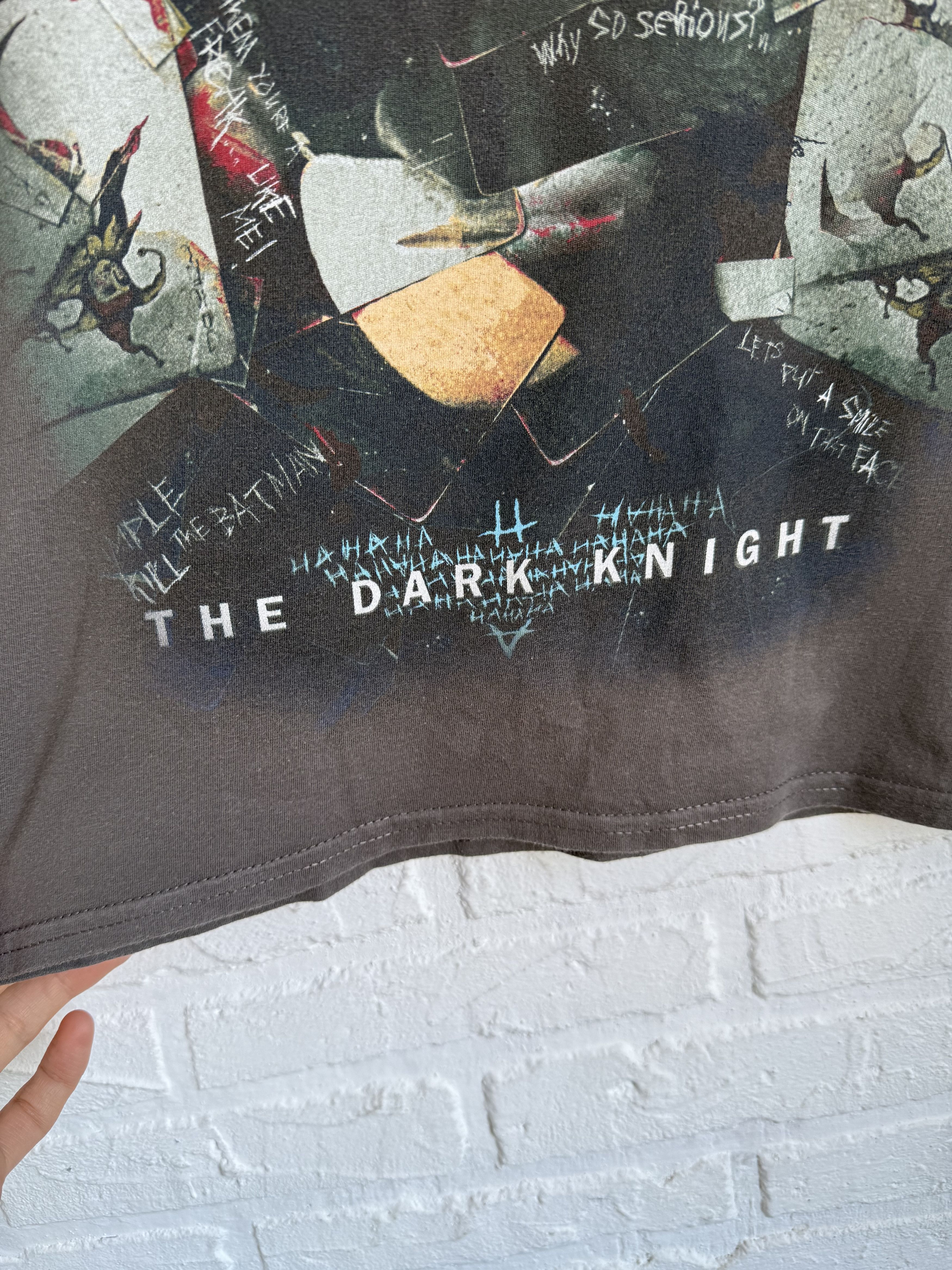 Cartoon Network RARE Vintage 2013 The Dark Knight abstraction t-shirt Size US S / EU 44-46 / 1 - 4 Thumbnail