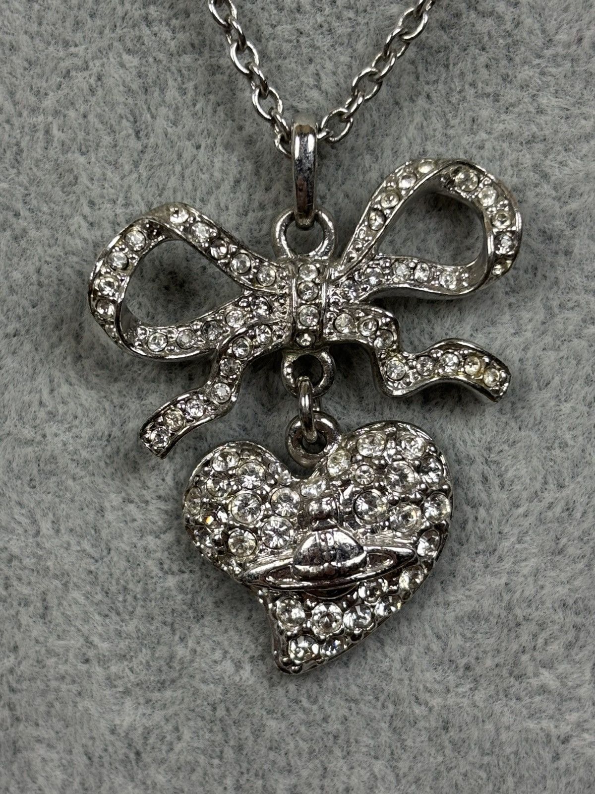 Vivienne Westwood Vivienne Westwood Ribbon Heart Crystals Necklace Silver Size ONE SIZE - 1 Thumbnail