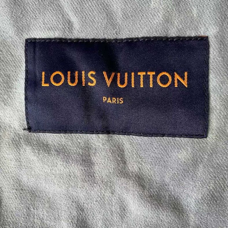 Louis Vuitton Louis Vuitton Plant monogrammed single-breasted denim jack Size US M / EU 48-50 / 2 - 3 Thumbnail