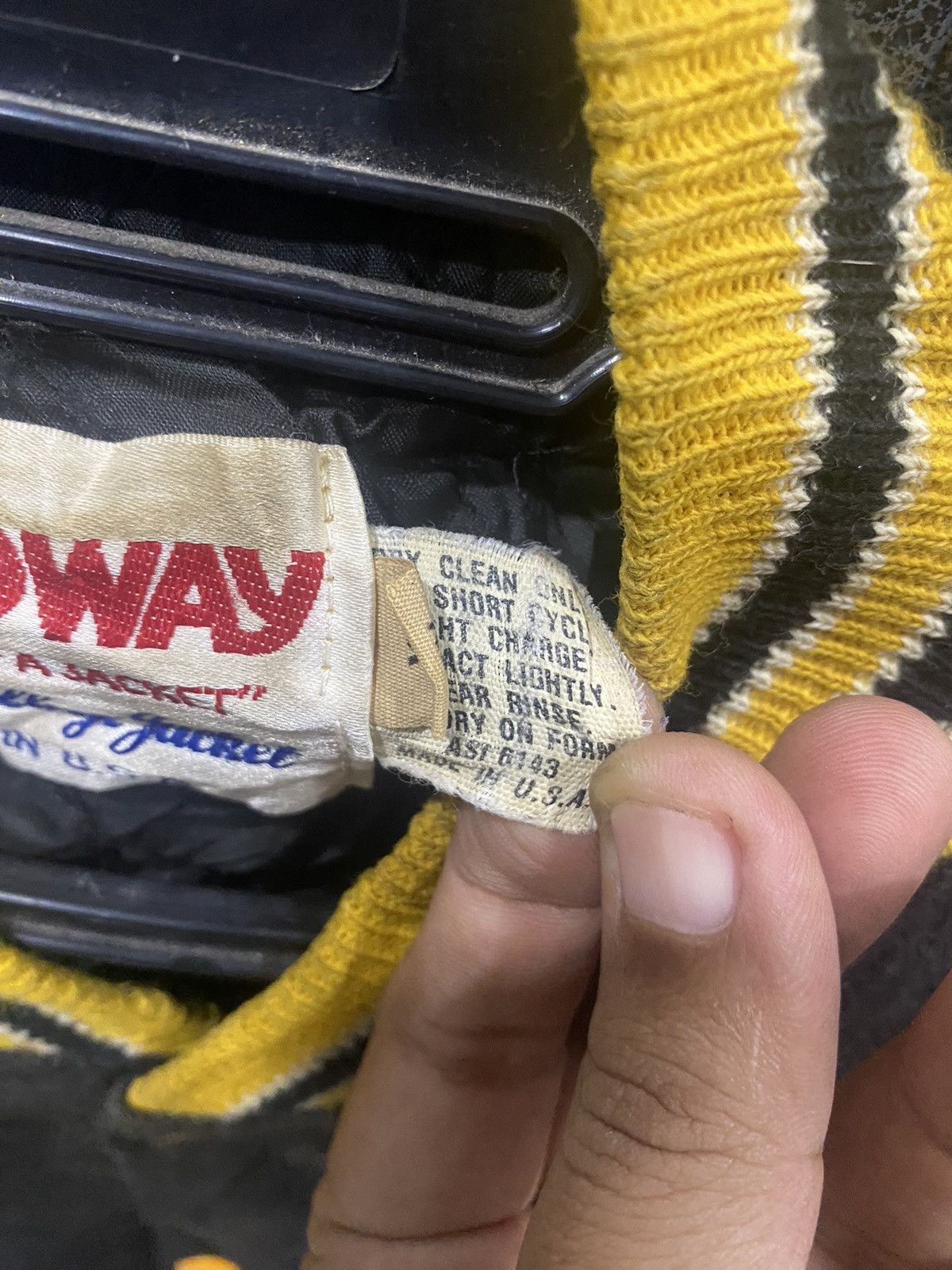 Holloway × Vintage Vintage 80s Holloway Collage Varsity Jacket Size US XL / EU 56 / 4 - 7 Thumbnail
