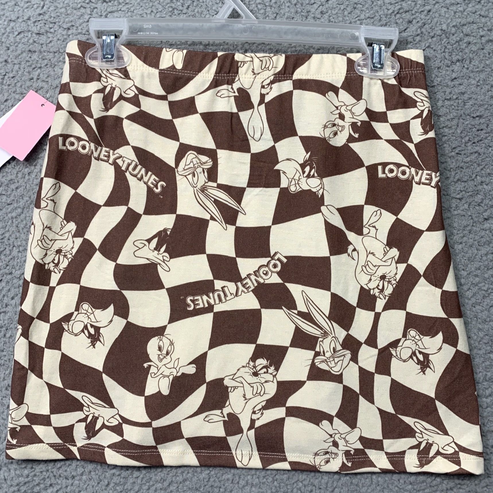 Vintage VINTAGE? No — Looney Tunes Mini Skirt Brown Cream Bugs Daffy Sylvester Tweety Taz NWT Sz S Black? Size 28" / US 6 / IT 42 - 3 Thumbnail