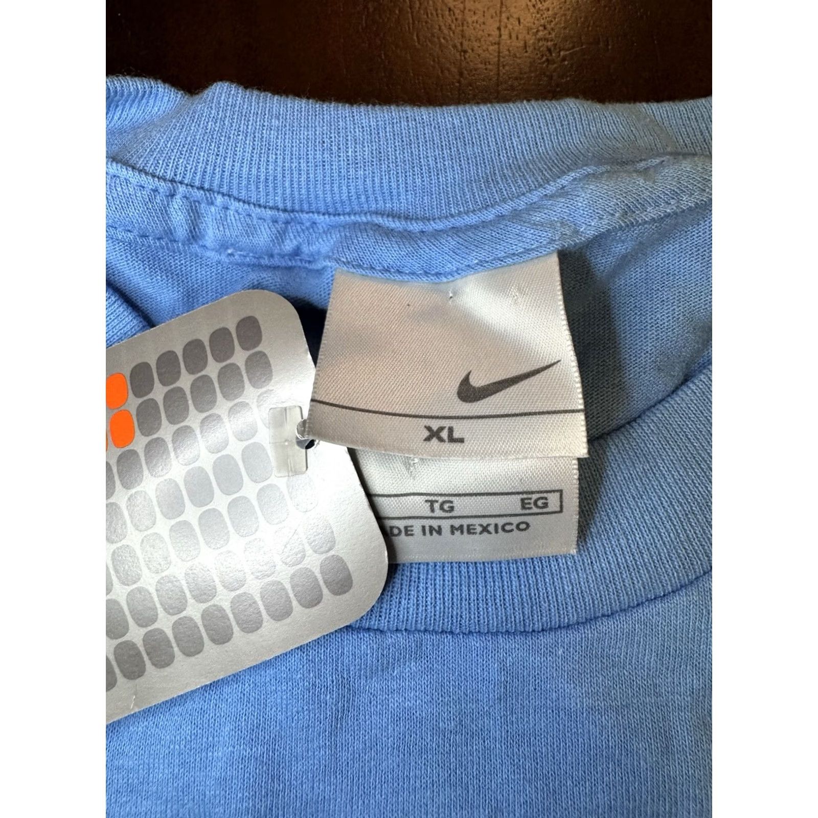 Nike VINTAGE Nike Shirt Mens XL Blue NWT Y2K Football Long Sleeve Deadstock Size US XL / EU 56 / 4 - 5 Thumbnail