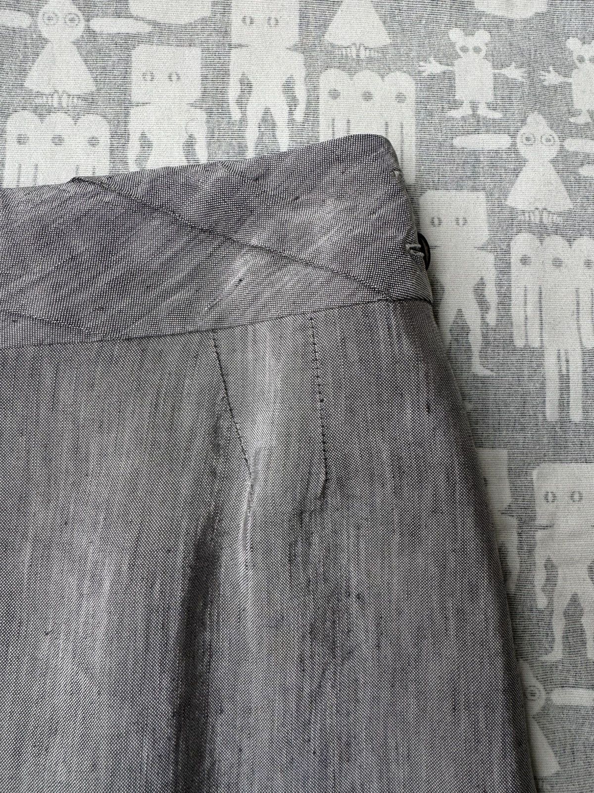 Alexander McQueen Alexander McQueen SS99 Silver Blazer & Skirt Suit Size L / US 10 / IT 46 - 19 Thumbnail