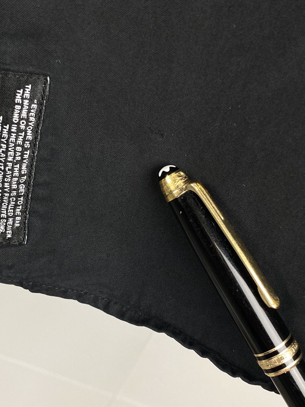 Undercover Undercover black shirt SS13 middle finger Size US S / EU 44-46 / 1 - 14 Thumbnail
