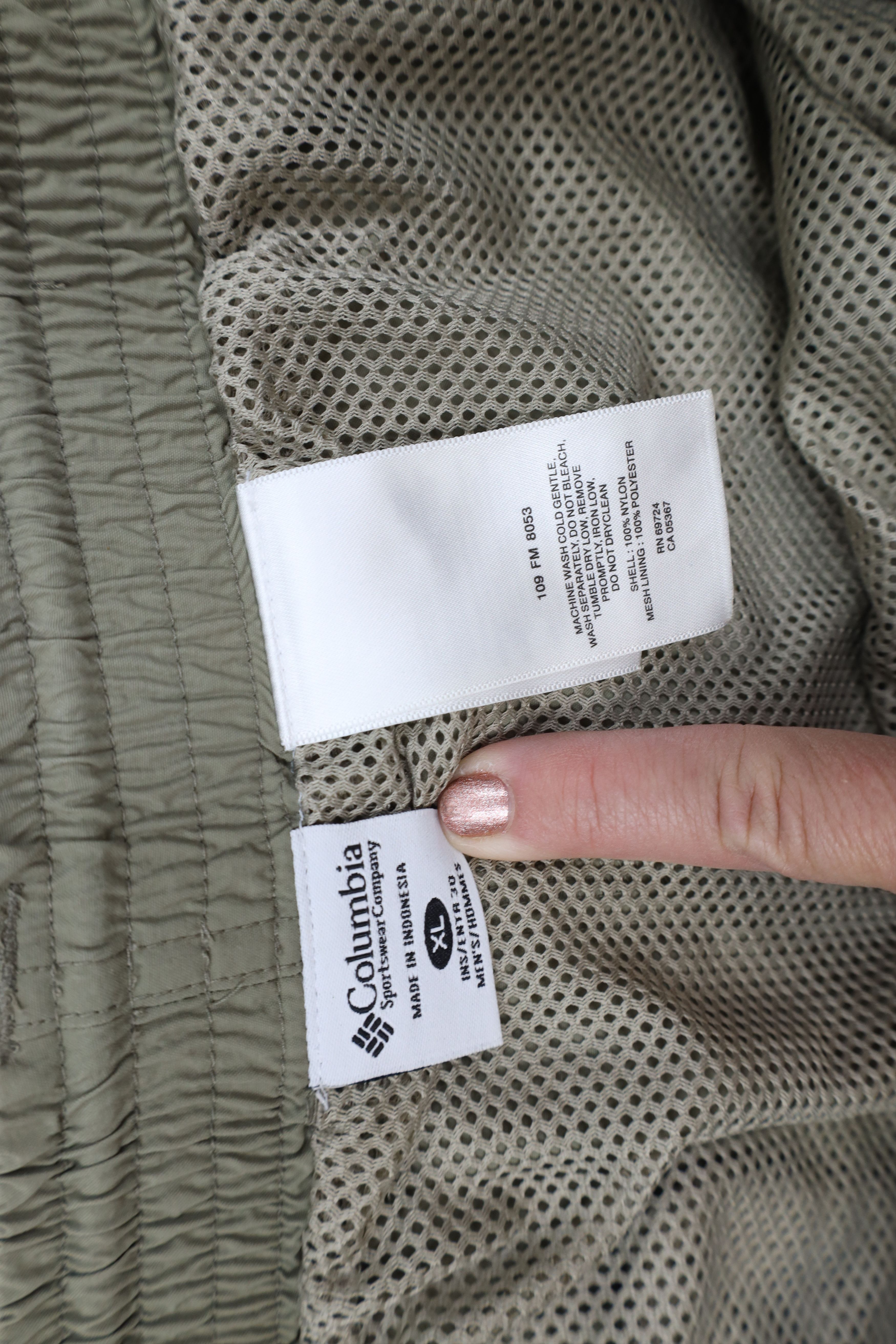 Columbia Vintage Y2K Columbia PFG Wide Leg Cargo Pants Shorts Beige Size US 38 / EU 54 - 9 Thumbnail