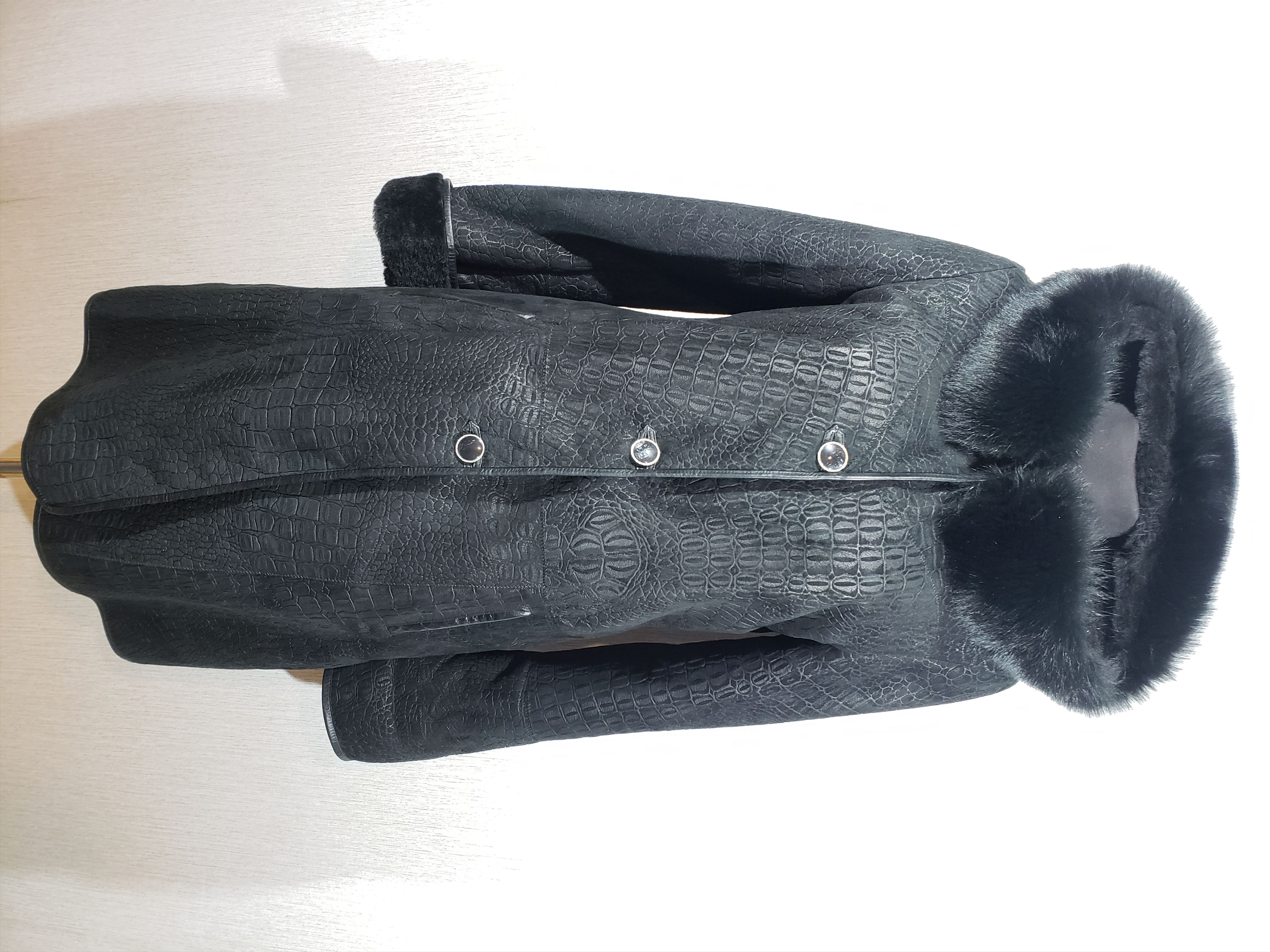 image of Art x Sheepskin Coat Stylish Black Sheepskin Coat With Fur Collar And Hood, Women's (Size Medium)