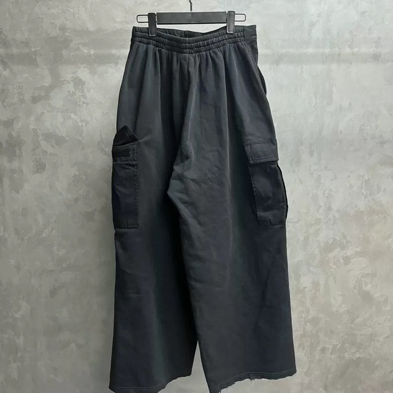 Balenciaga Balenciaga size XS Black paper cotton twill overalls Size US 27 - 2 Thumbnail