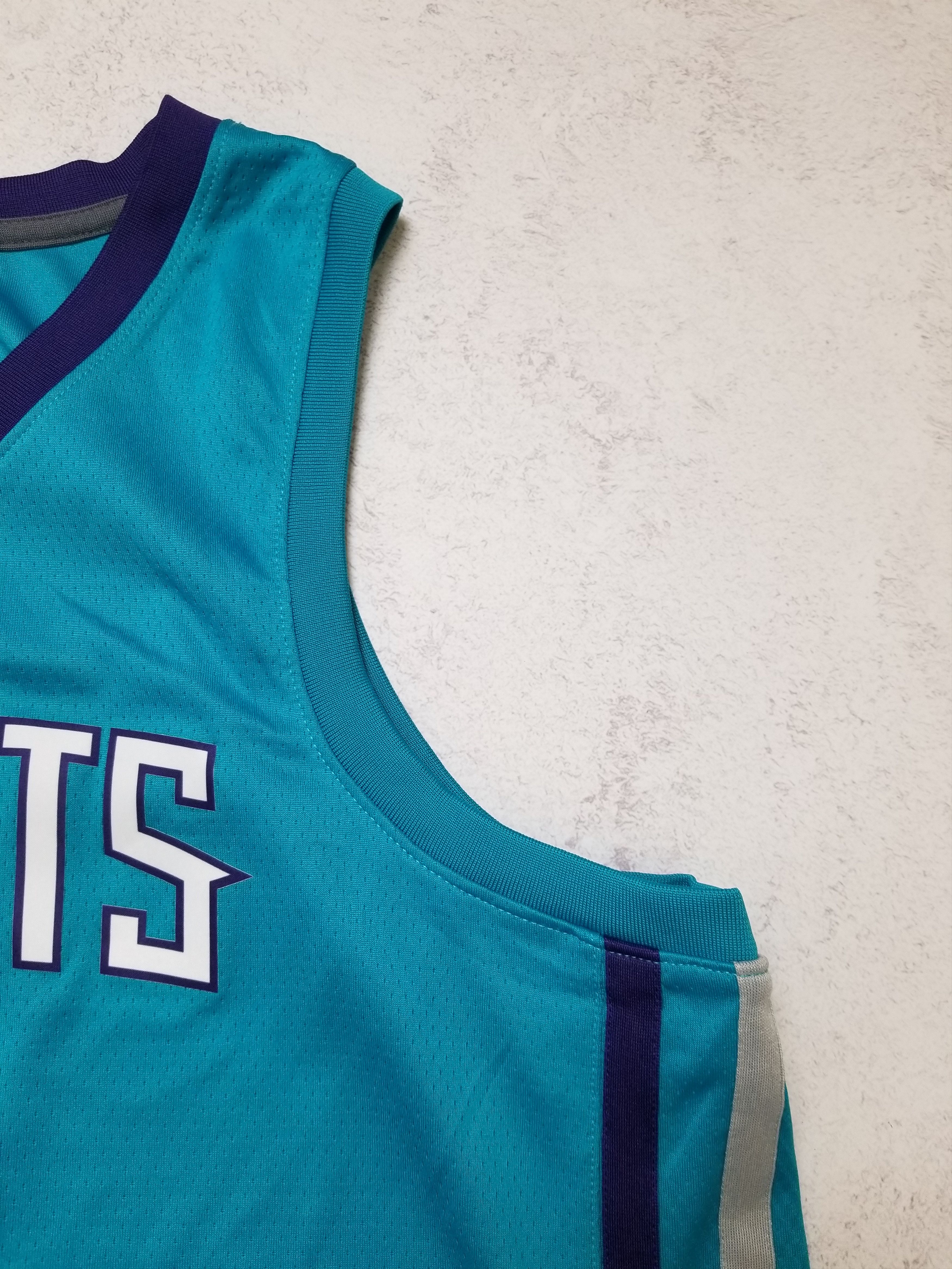 Jordan Brand Charlotte Hornets Batum #5 Jordan Swingman Jersey Size US XL / EU 56 / 4 - 15 Thumbnail