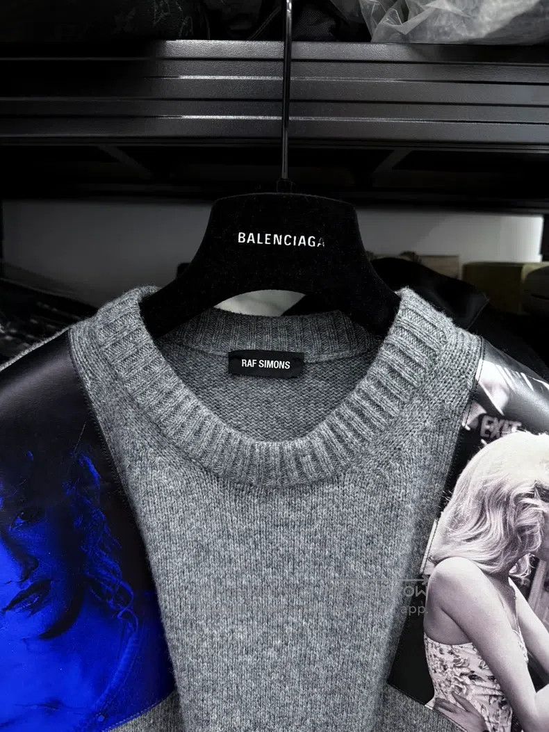 Raf Simons Raf Simons 19aw portrait silhouette patch sweater Size US S / EU 44-46 / 1 - 5 Thumbnail