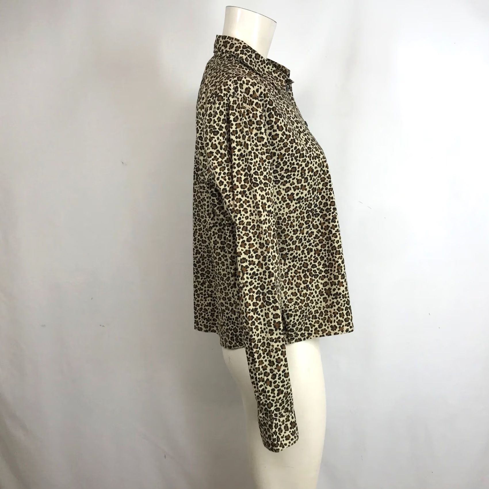 J.Crew J Crew Leopard Print Button Down Shirt Long Sleeve Women Size M Size M / US 6-8 / IT 42-44 - 4 Thumbnail