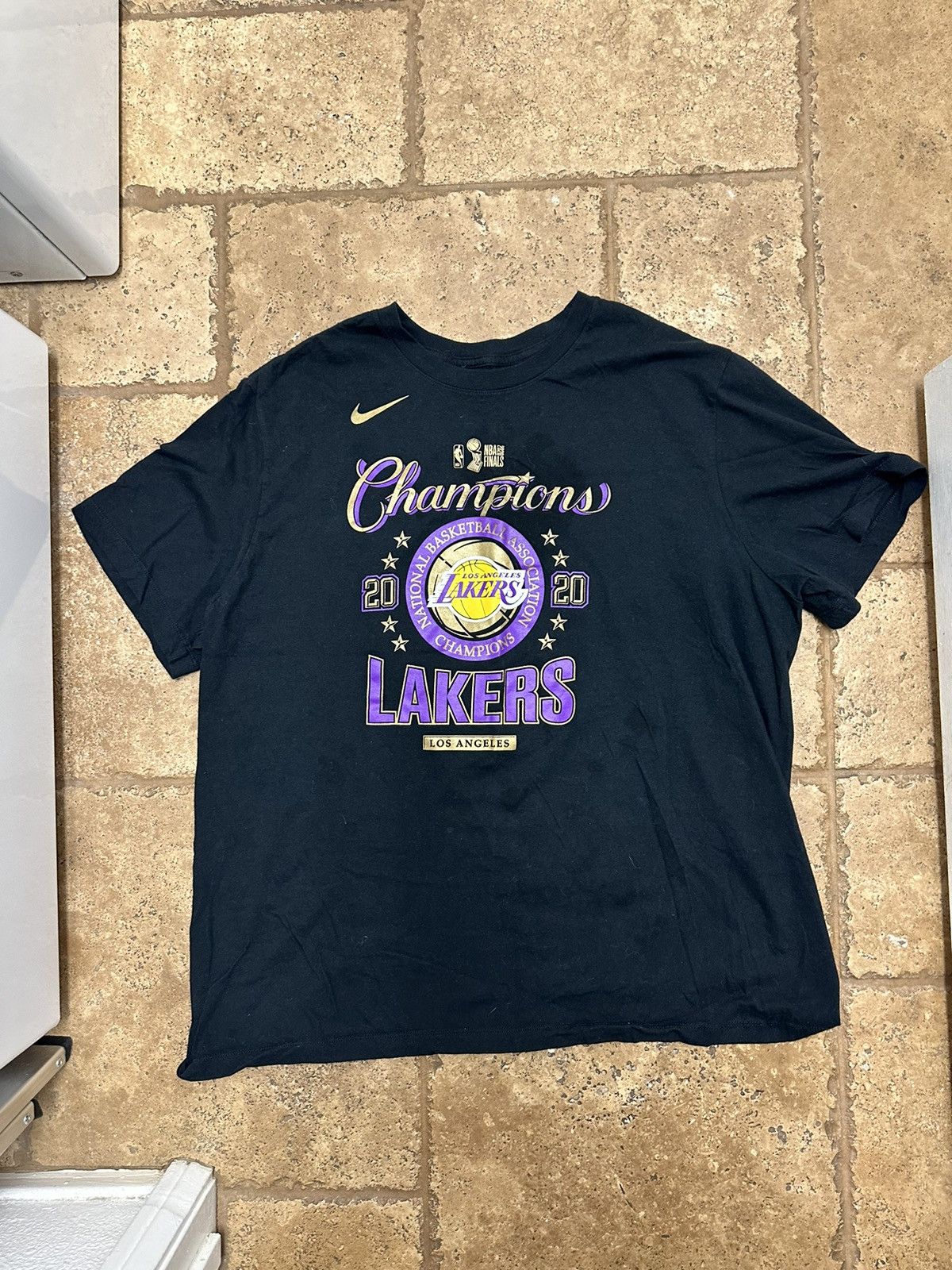 NBA × Nike Nike Los Angeles Lakers NBA Champions 2020 Dri Fit Shirt Size US XXL / EU 58 / 5 - 1 Thumbnail
