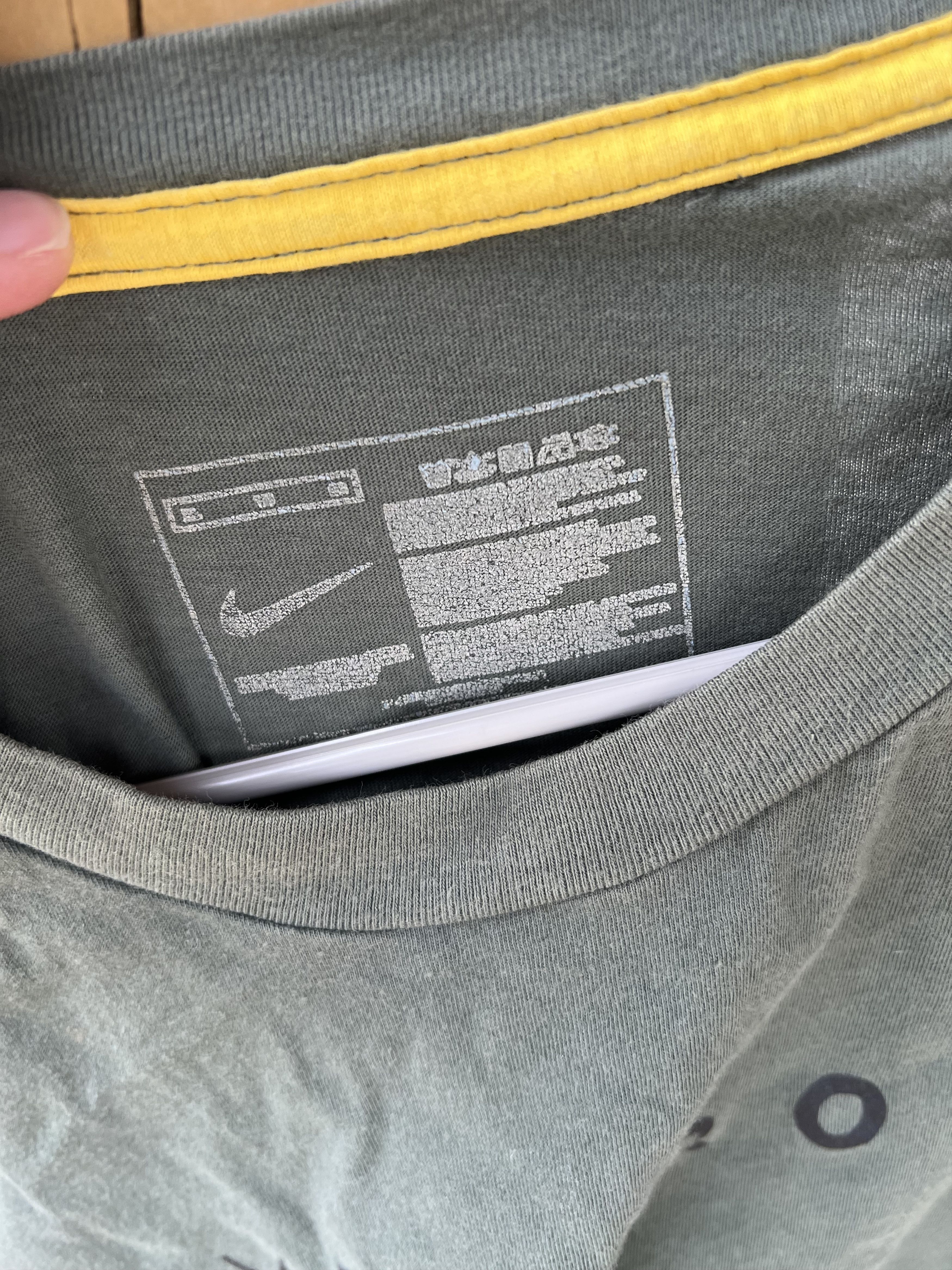 Nike Army Green Live Strong T-Shirt Size US XL / EU 56 / 4 - 3 Thumbnail
