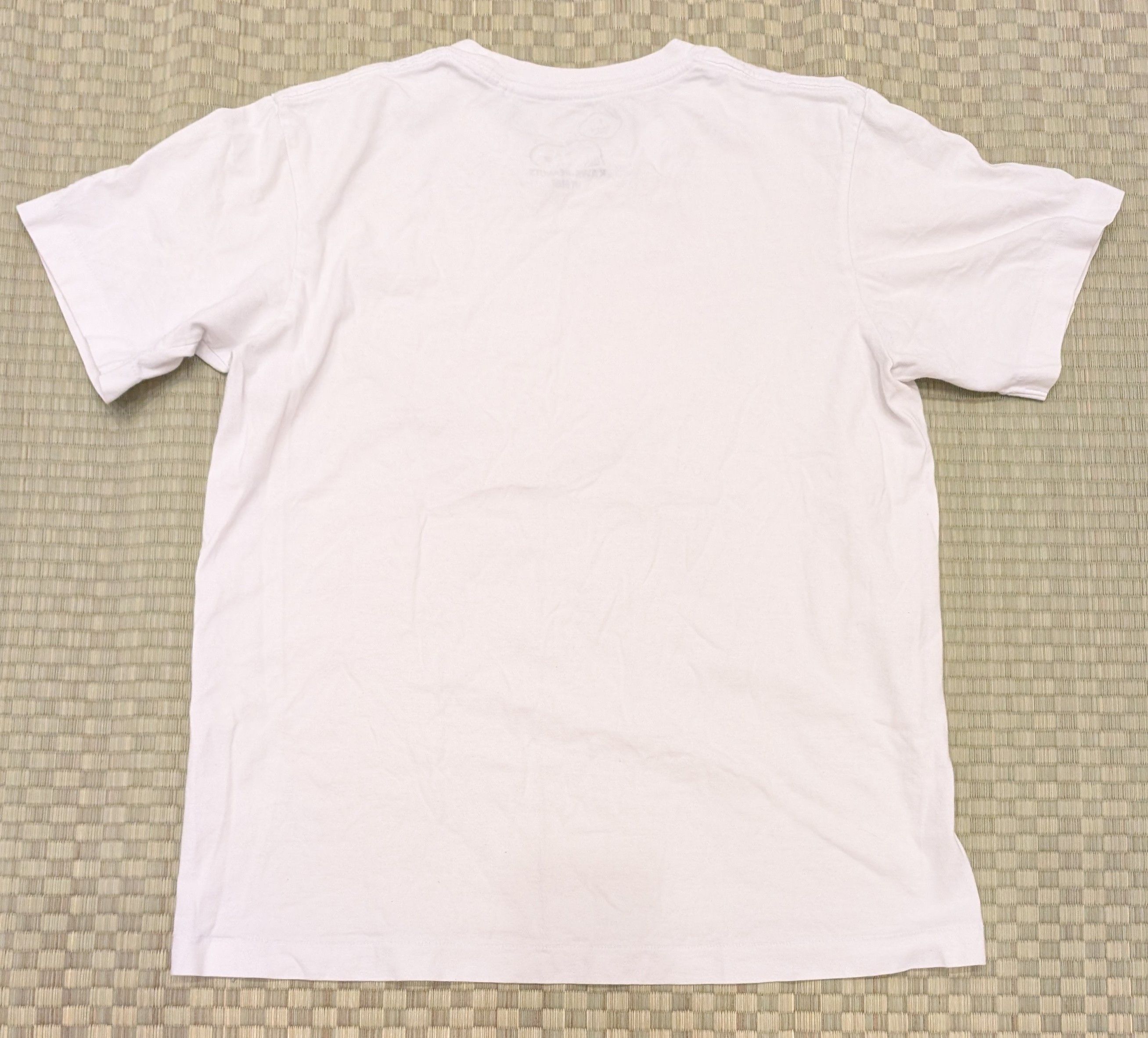 Kaws × Peanuts × Uniqlo Uniqlo x KAWS x Peanuts Joe Cool Snoopy T-shirt Size US S / EU 44-46 / 1 - 2 Thumbnail