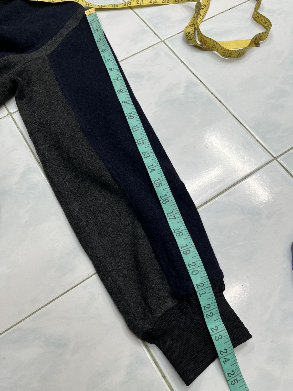 Left Hand STEALS VTG LEFT HAND FELPA DONNA PULLOVER BY MASSIMO OSTI Size US S / EU 44-46 / 1 - 9 Thumbnail