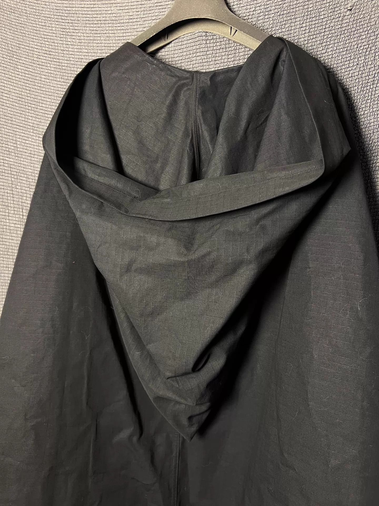 Rick Owens Rick Owens SS23 Wizard Hat Oversleeve Zipper Cloak OS Size US M / EU 48-50 / 2 - 5 Thumbnail