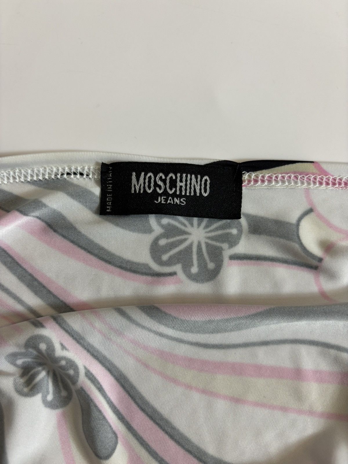 Moschino × Vintage Vintage Moschino Off-Shoulder Top Black Beige Pink Swirl Size S / US 4 / IT 40 - 5 Thumbnail