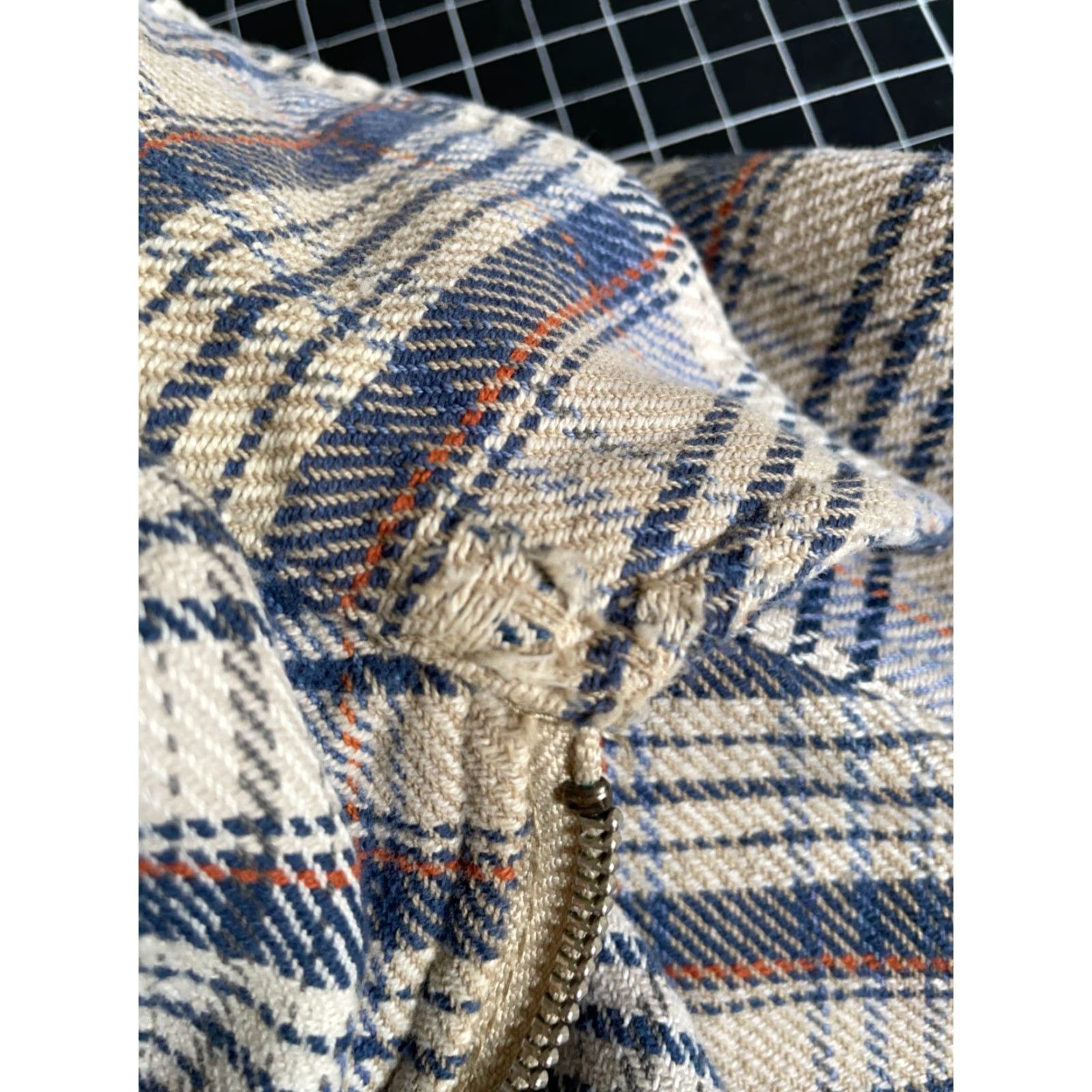 Propper VINTAGE Property 90s Zip Up Flannel Shirt Men Large Gray Beige Plaid Grunge Workwear Size US L / EU 52-54 / 3 - 4 Thumbnail