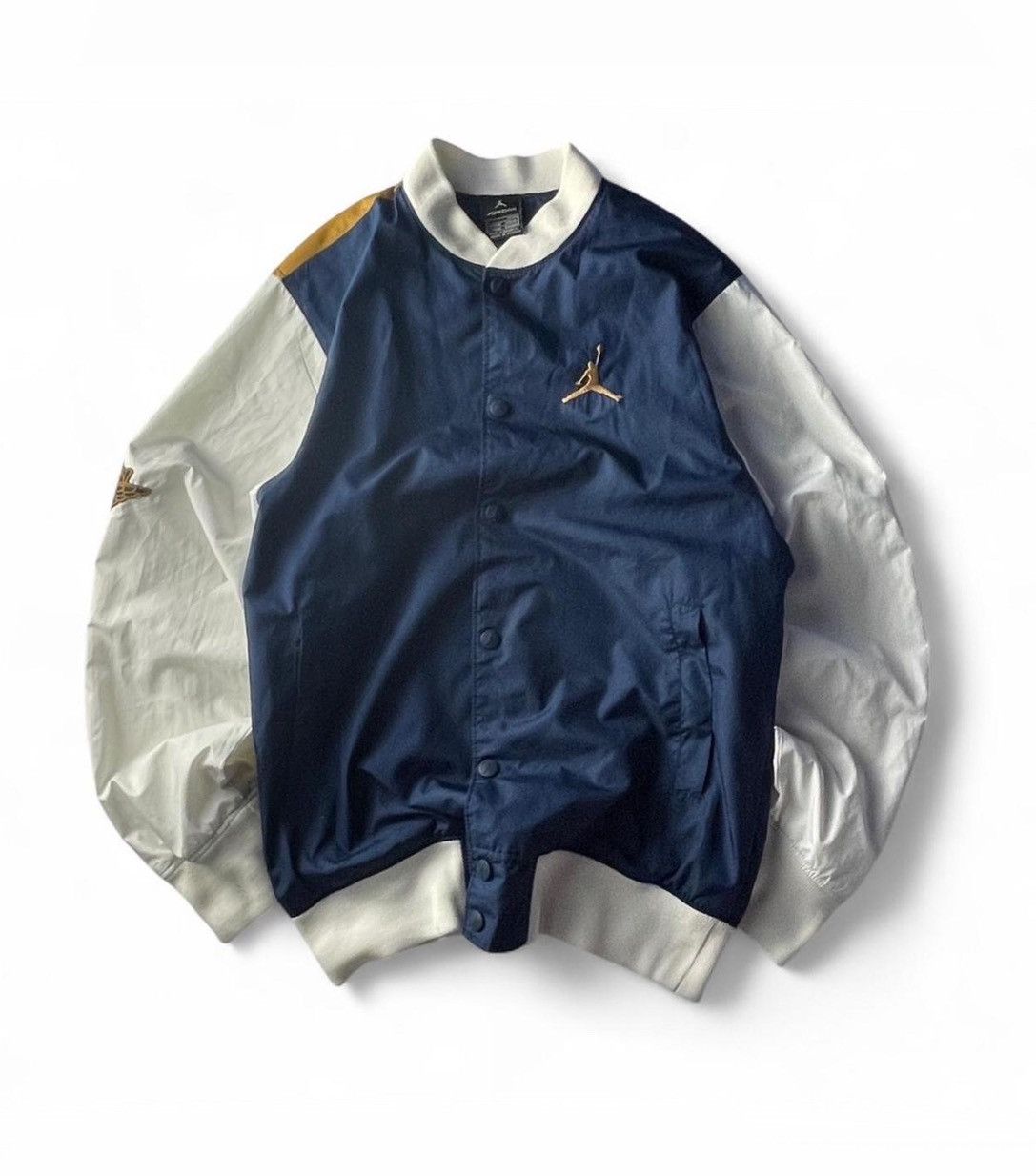 Jordan Brand 💫🌹2000s jordan bomber jacket vintage nba Size US S / EU 44-46 / 1 - 2 Thumbnail