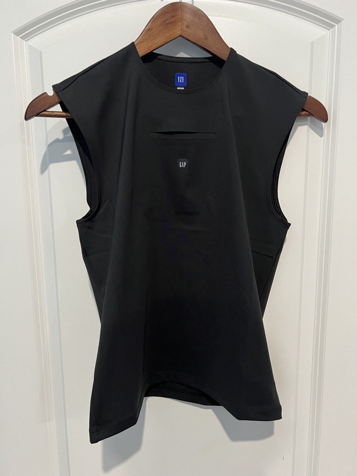 専用出品YZY GAP YE FIT TANK SIZE S ×2 5112CBB0-F4A1-46D5-AD72-