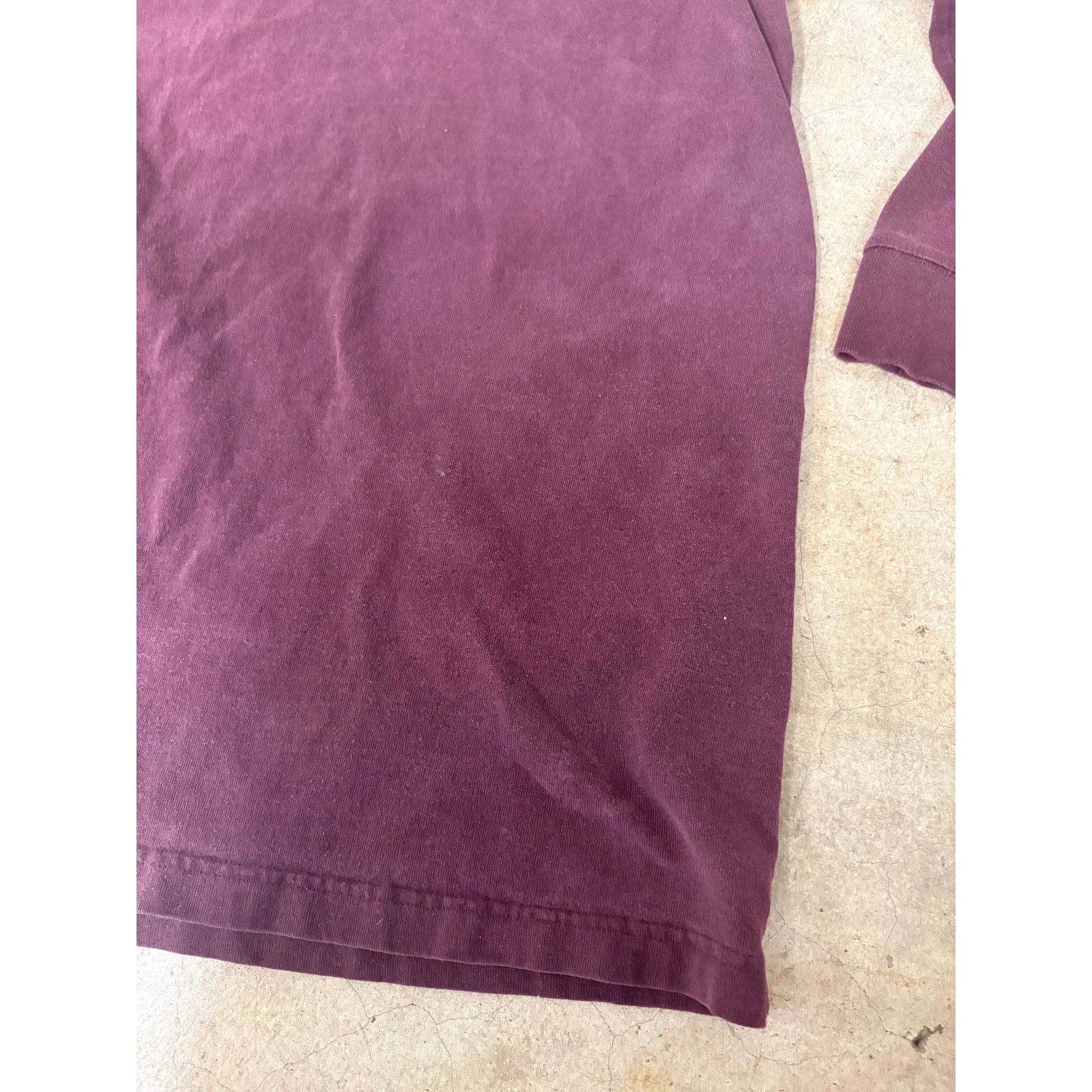 Carhartt Vintage x Carhartt Mens Long Sleeve Burgundy Tee 2XL Size US XXL / EU 58 / 5 - 5 Thumbnail