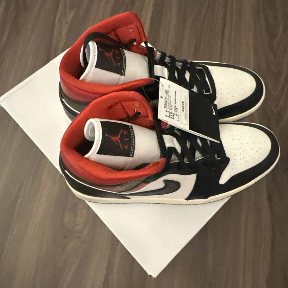 Nike WMNS Nike Air Jordan 1 Mid “Gym Red Panda” - 11W (Men’s 9.5) Size US 11 / IT 41 - 3 Thumbnail
