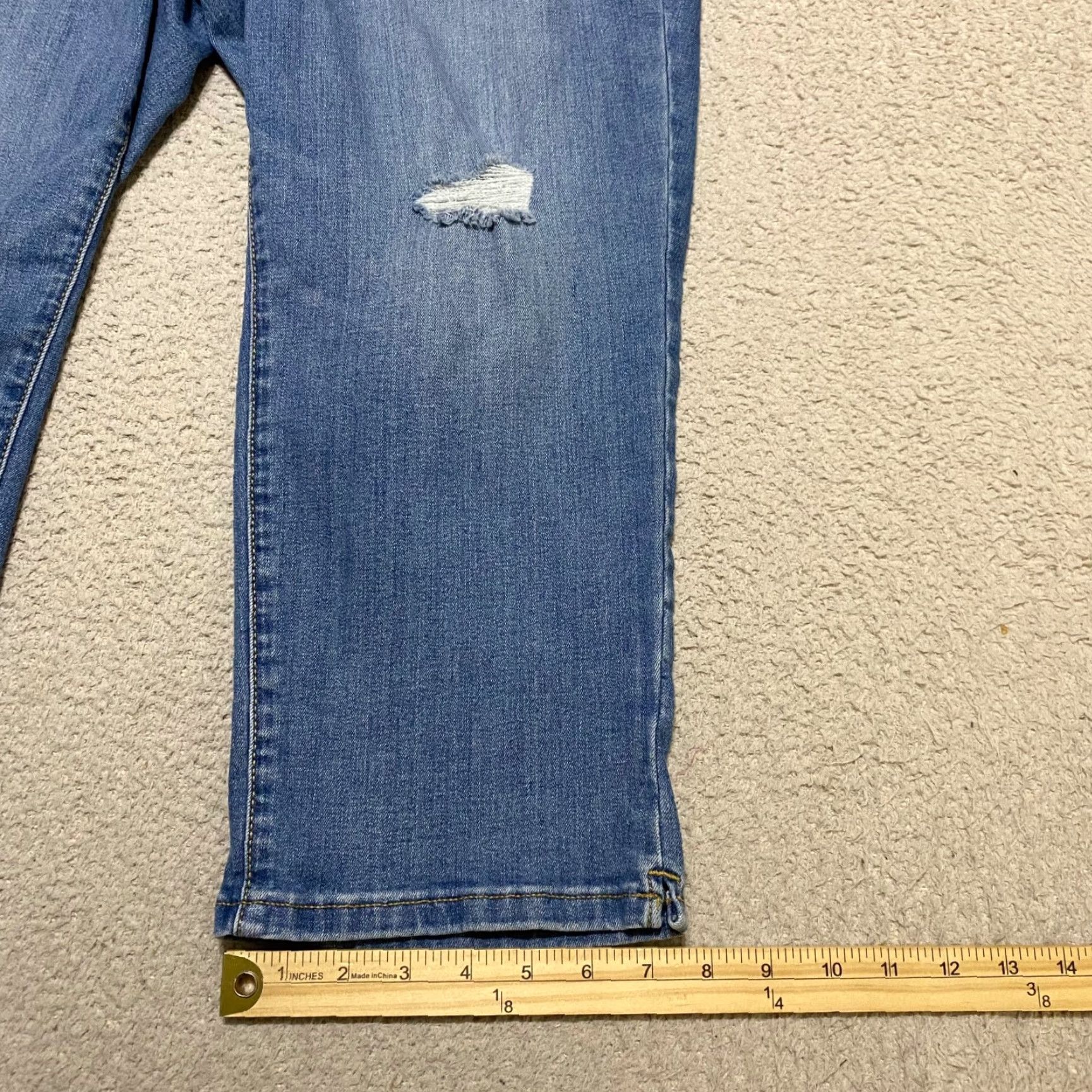 Vintage Lane Bryant Jeans 18W Plus Capri Blue Denim High Rise Distressed Size 40" / US 18 - 5 Thumbnail