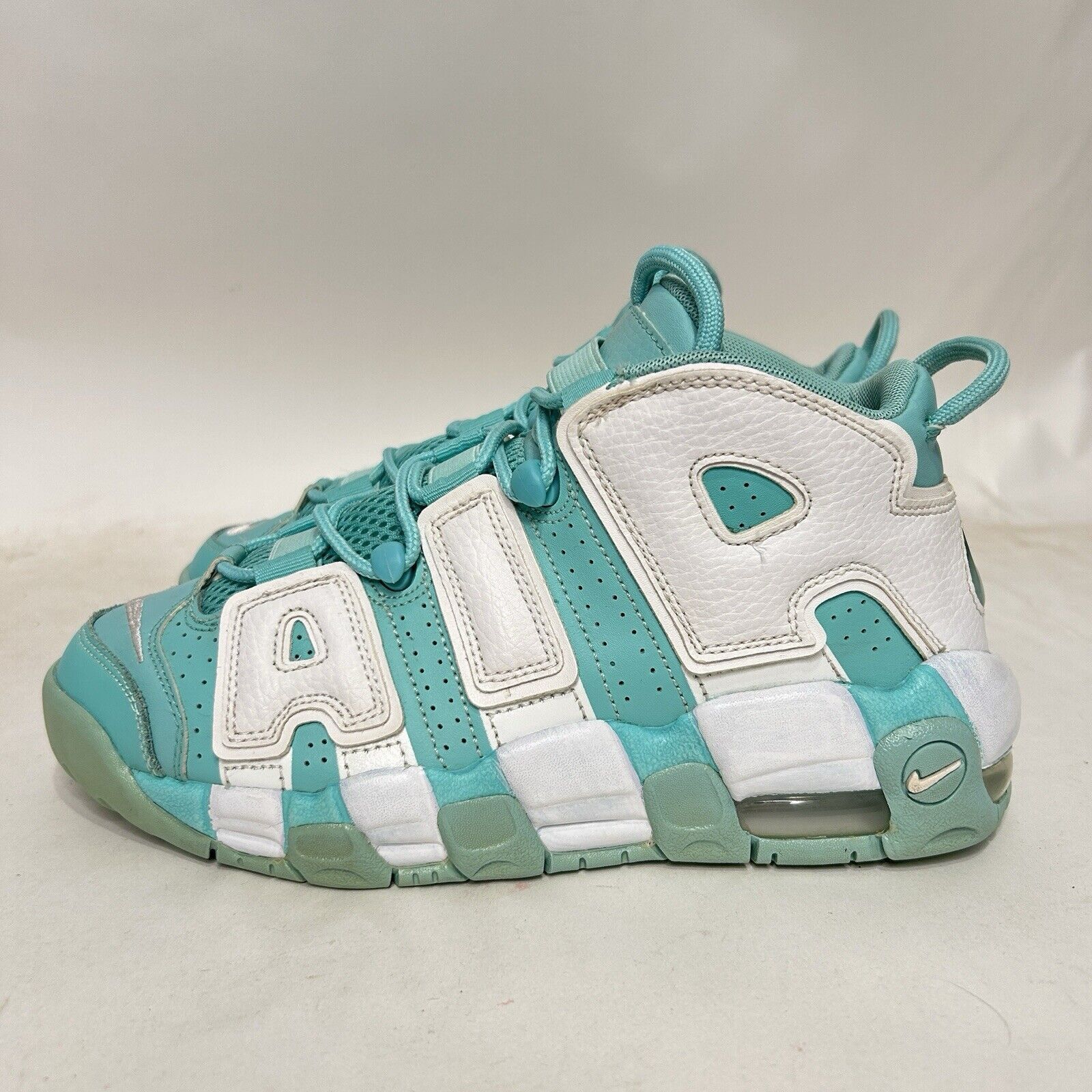 Nike Nike Air More Uptempo GS “Island Green White” Size US 6.5 / IT 36.5 - 6 Thumbnail