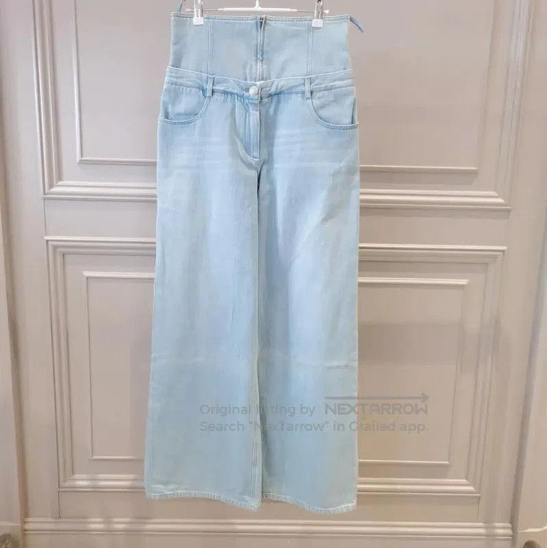 Chanel Chanel Summer Light Blue Denim Pants . Size 28" / US 6 / IT 42 - 1 Thumbnail