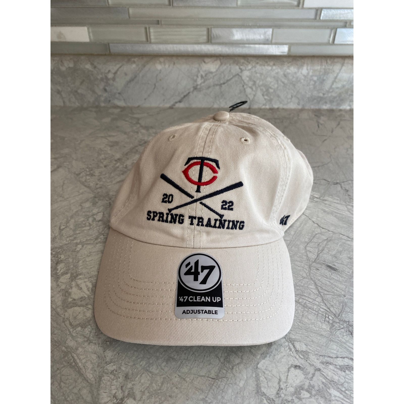 47 NWT Minnesota Twins Spring Training 2022 Baseball Hat Size ONE SIZE - 2 Thumbnail