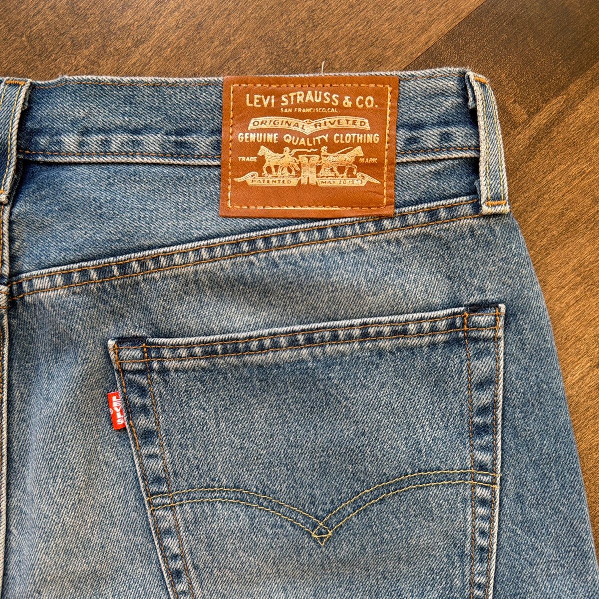 Levi's Levi’s 568 Medium Wash Loose Straight Jeans Size US 36 / EU 52 - 3 Thumbnail