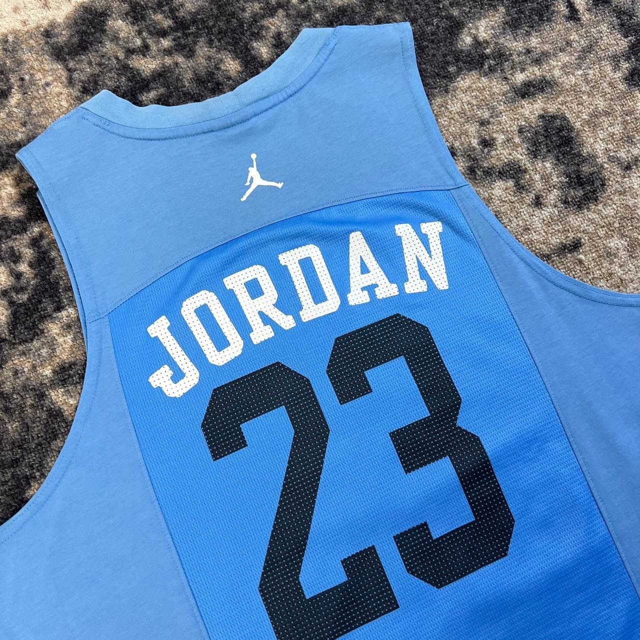 Jordan Brand Jordan Big Logo Vintage Y2K Tank Top Streetwear Style Size US L / EU 52-54 / 3 - 4 Thumbnail