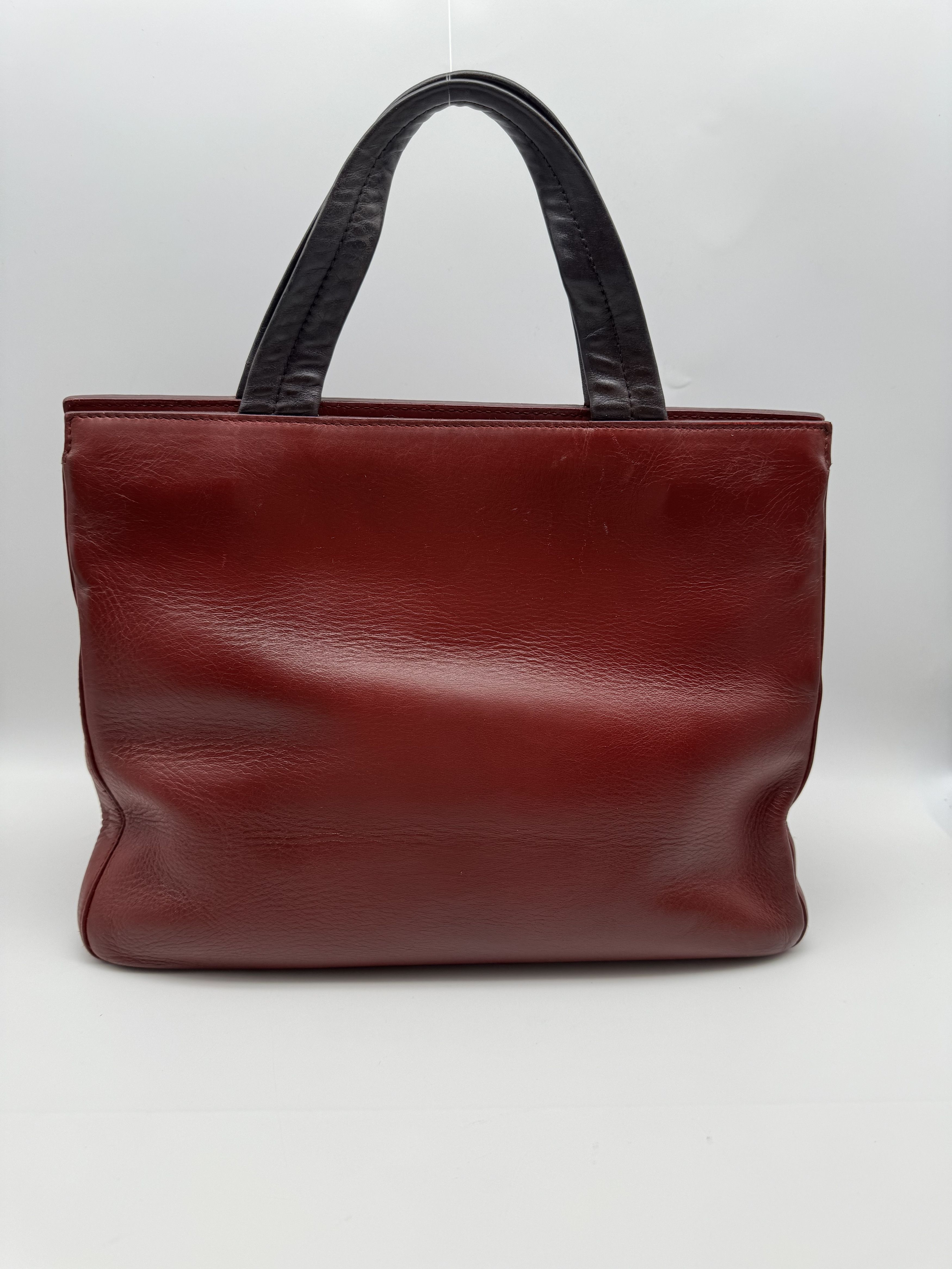 Bally Bally Bordeaux Leather Tote Handbag Size ONE SIZE - 2 Thumbnail