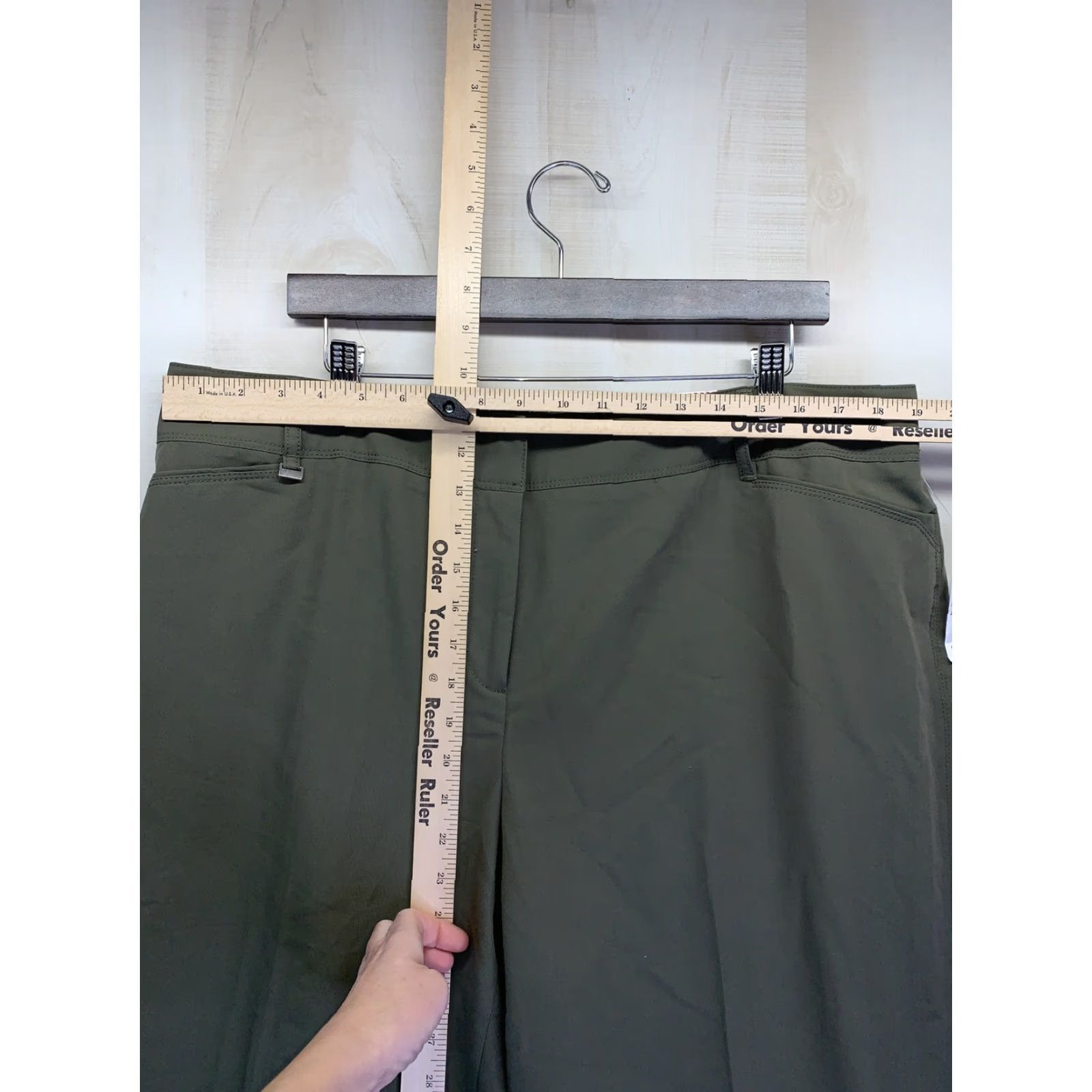 Vintage Dressbarn Women’s 18W Signature Straight Leg Green Lightweight Pants-4267 Pants Size 40" / US 18 - 2 Thumbnail