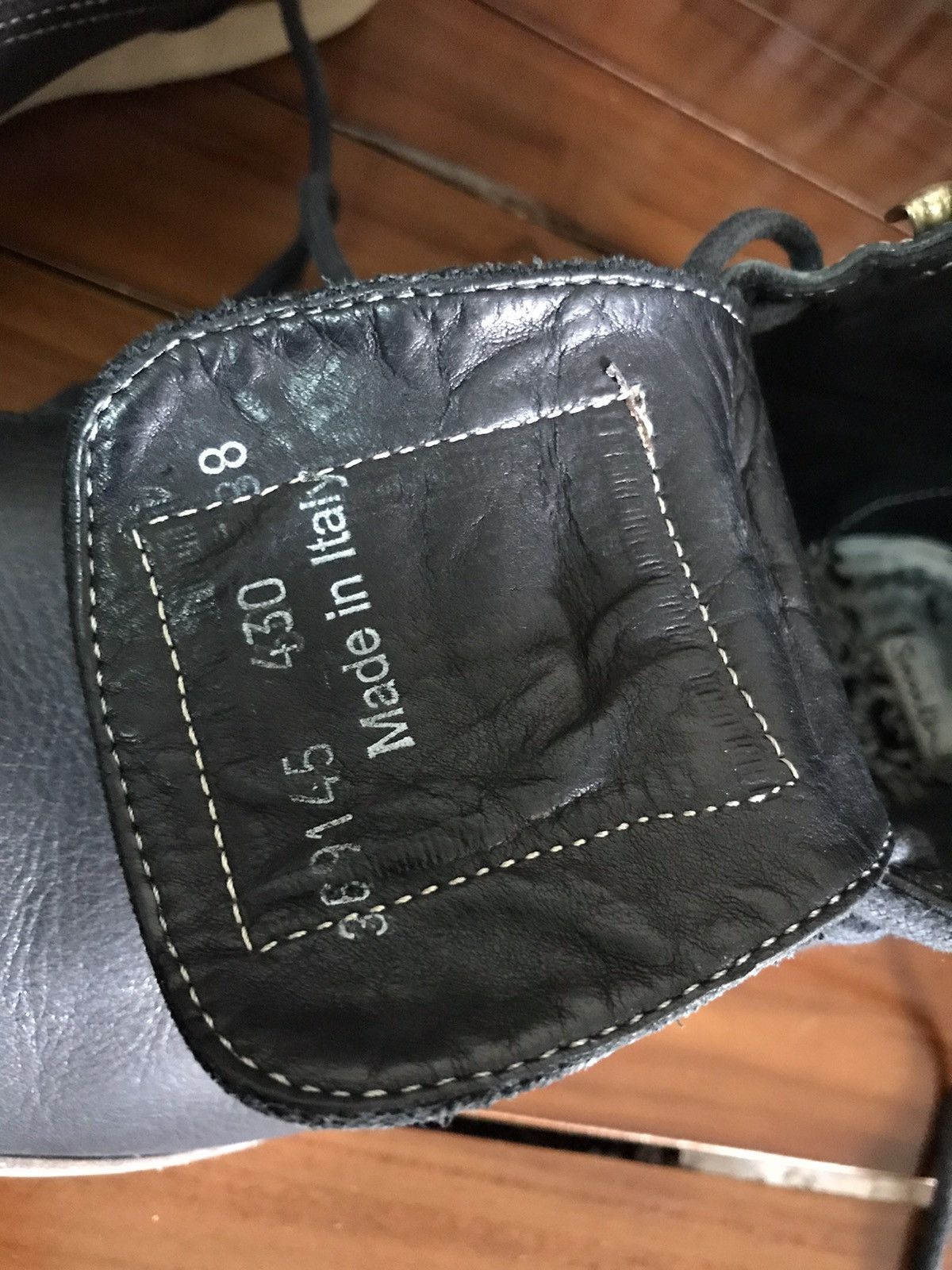 Paul Smith Red Ear × Vibram × Vintage Paul Smith Red Ear Black Leather Boots Size US 8 / EU 41 - 7 Thumbnail