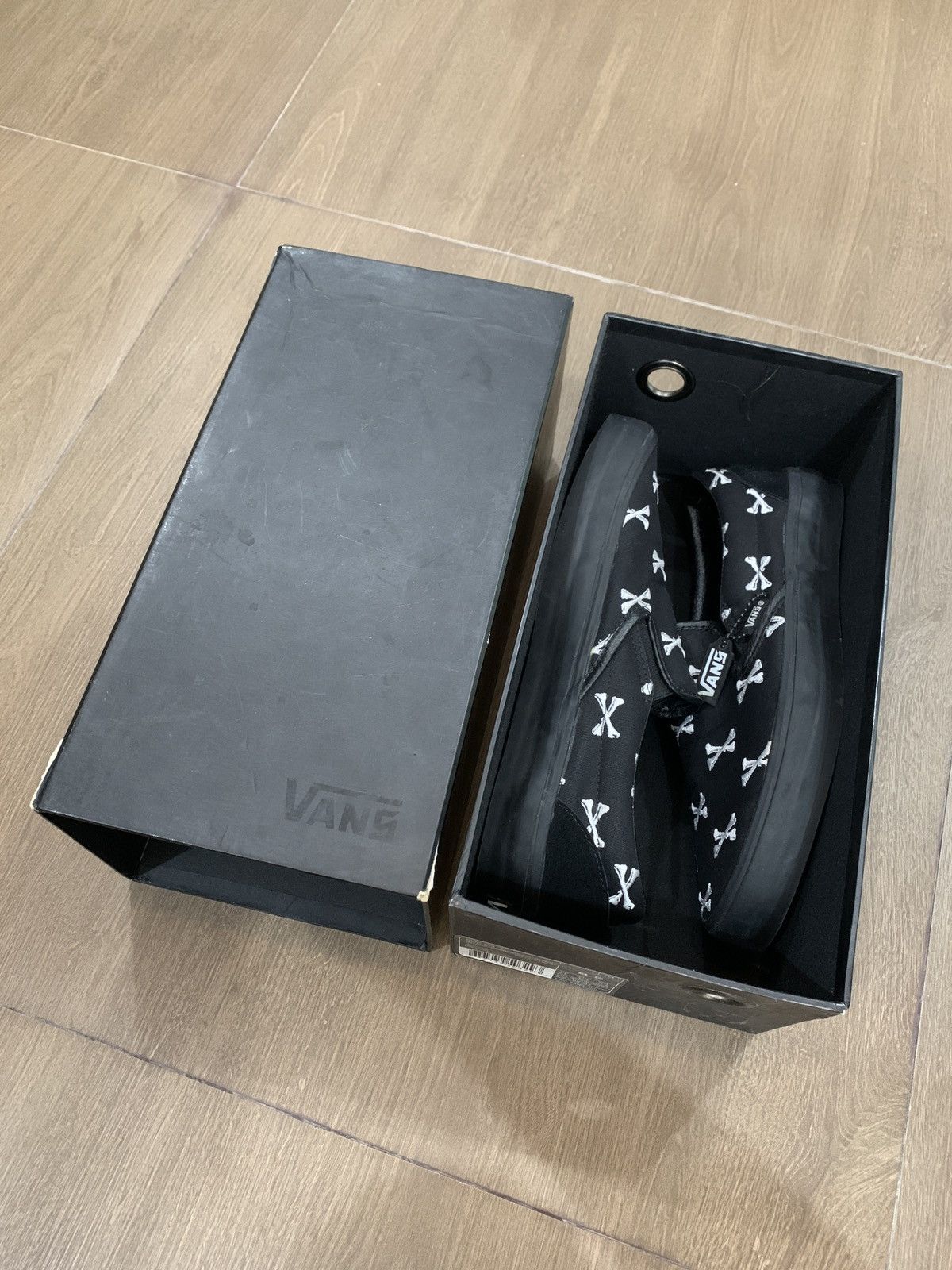Syndicate × Vans × Wtaps Vans Slip On X WTAPS Crossbone Size US 9.5 / EU 42-43 - 13 Thumbnail