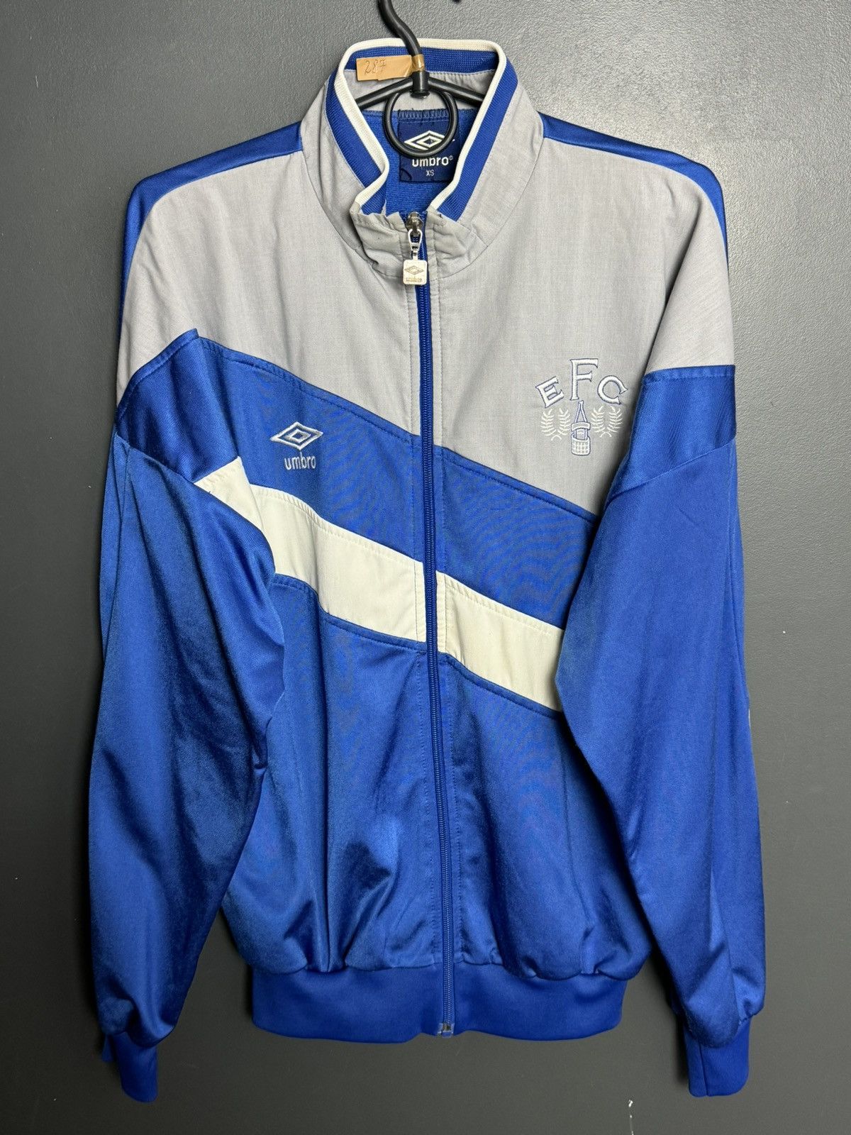 Umbro Everton Training Football Sweatshirt Jacket Size US XS / EU 42 / 0 - 1 Thumbnail