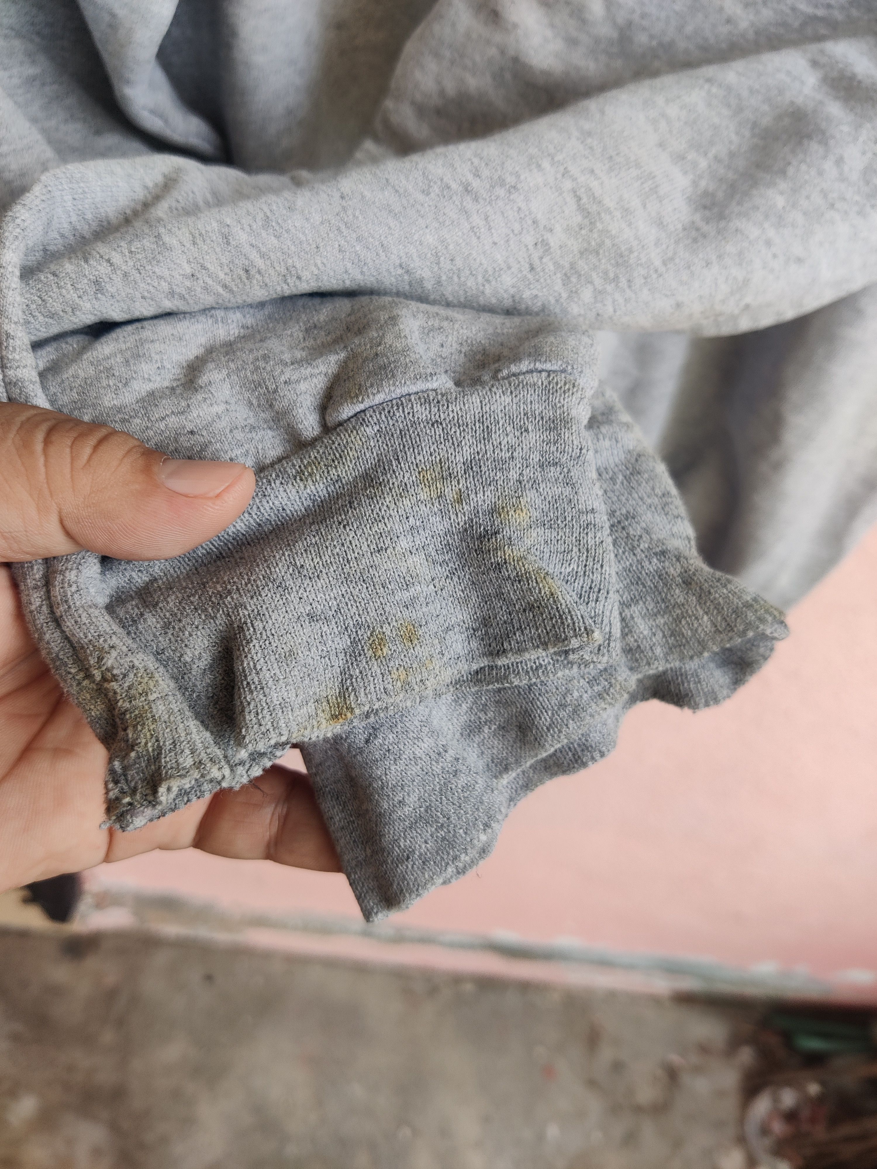 Thrasher Vintage Distressed Thrasher Skate Crewneck Sweatshirt Size US M / EU 48-50 / 2 - 9 Thumbnail