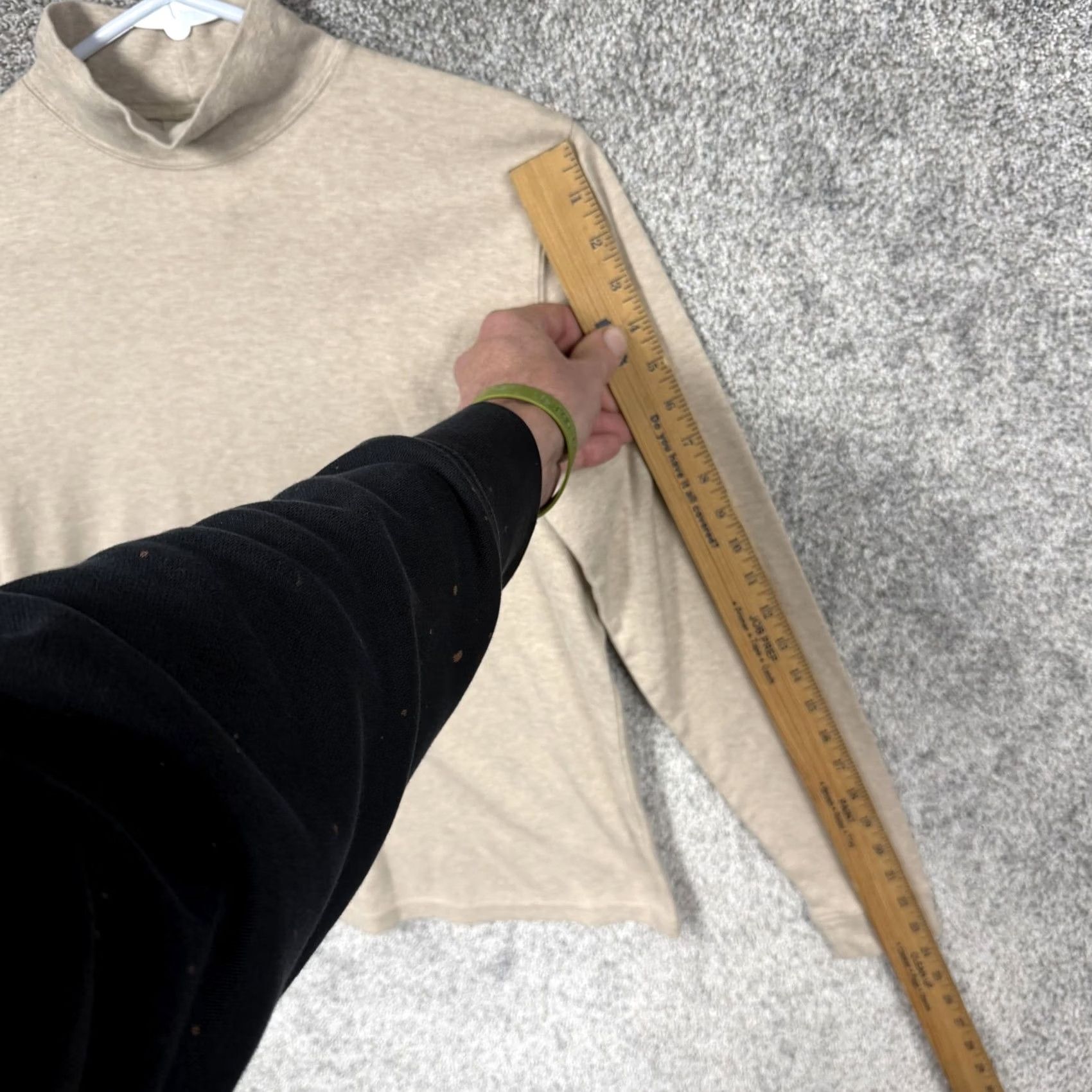 Vintage VINTAGE L.L.Bean T-Shirt S Beige Mock Neck Long Sleeve Cotton Spandex Jersey Solid 90s Minimalist Casual Womens Size S / US 4 / IT 40 - 3 Thumbnail
