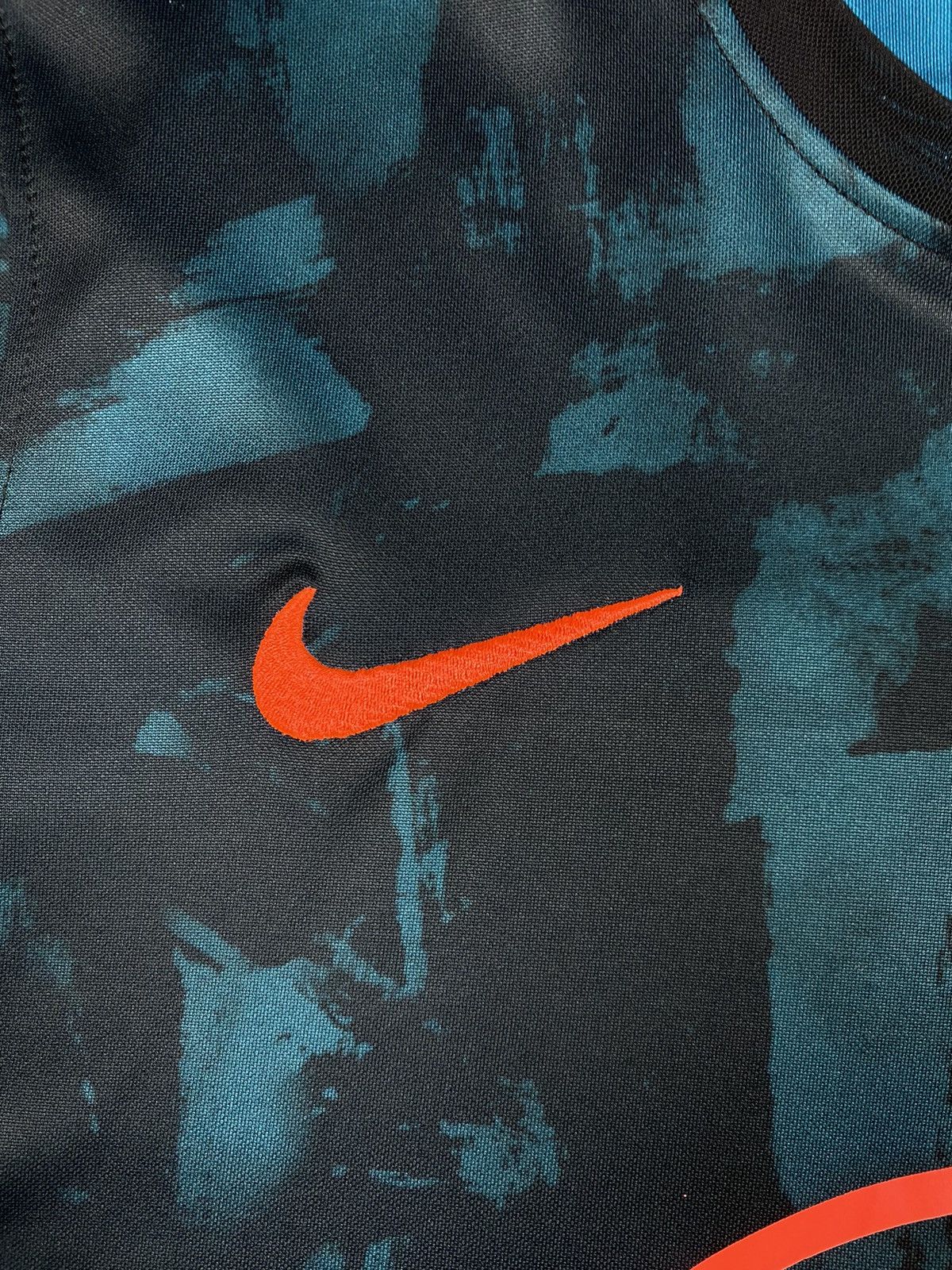 Chelsea Soccer × Nike Nike Chelsea 2019 Soccer Jersey Size US L / EU 52-54 / 3 - 6 Thumbnail
