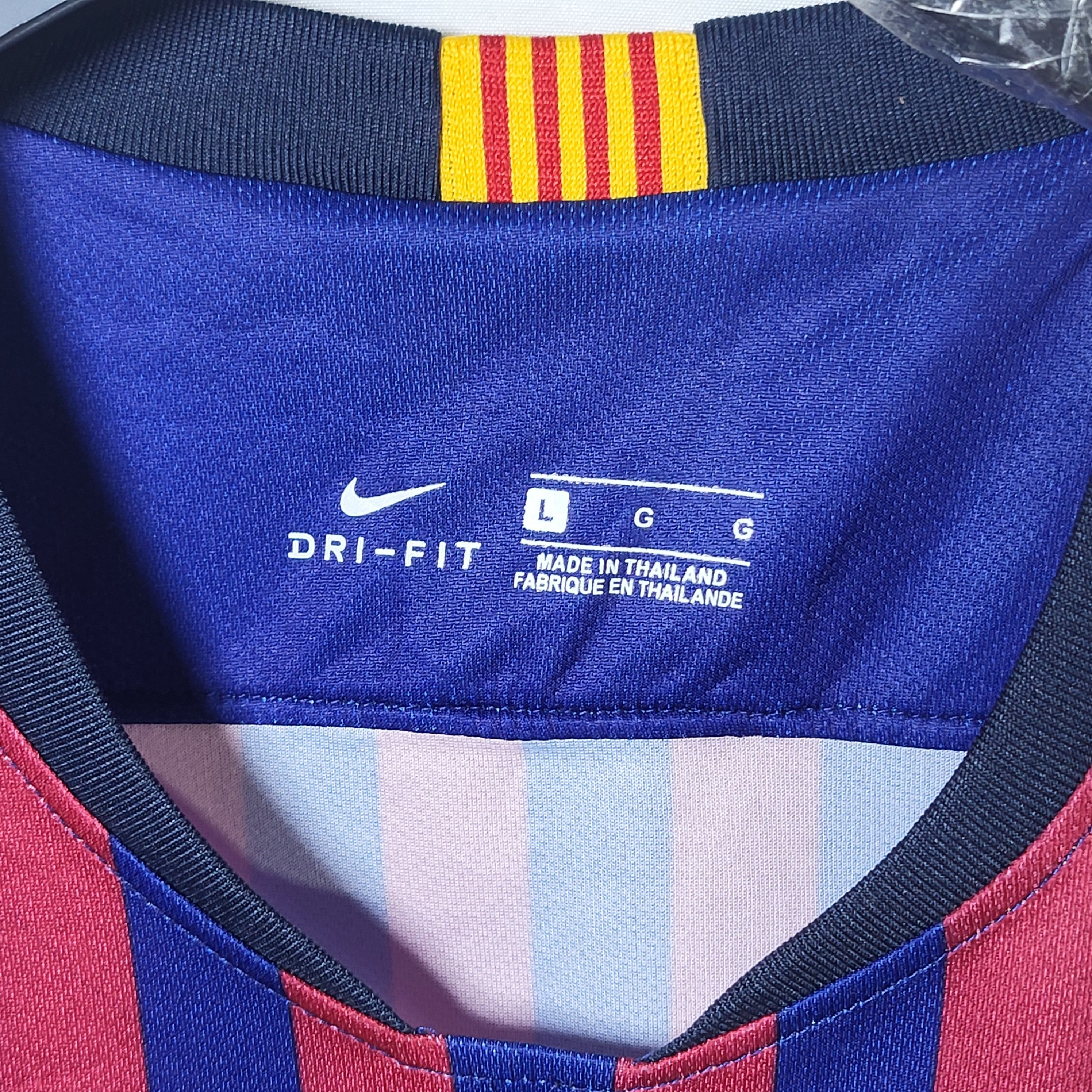 Nike Messi. F.C.Barcelona. Soccer Jersey. Size US L / EU 52-54 / 3 - 5 Thumbnail