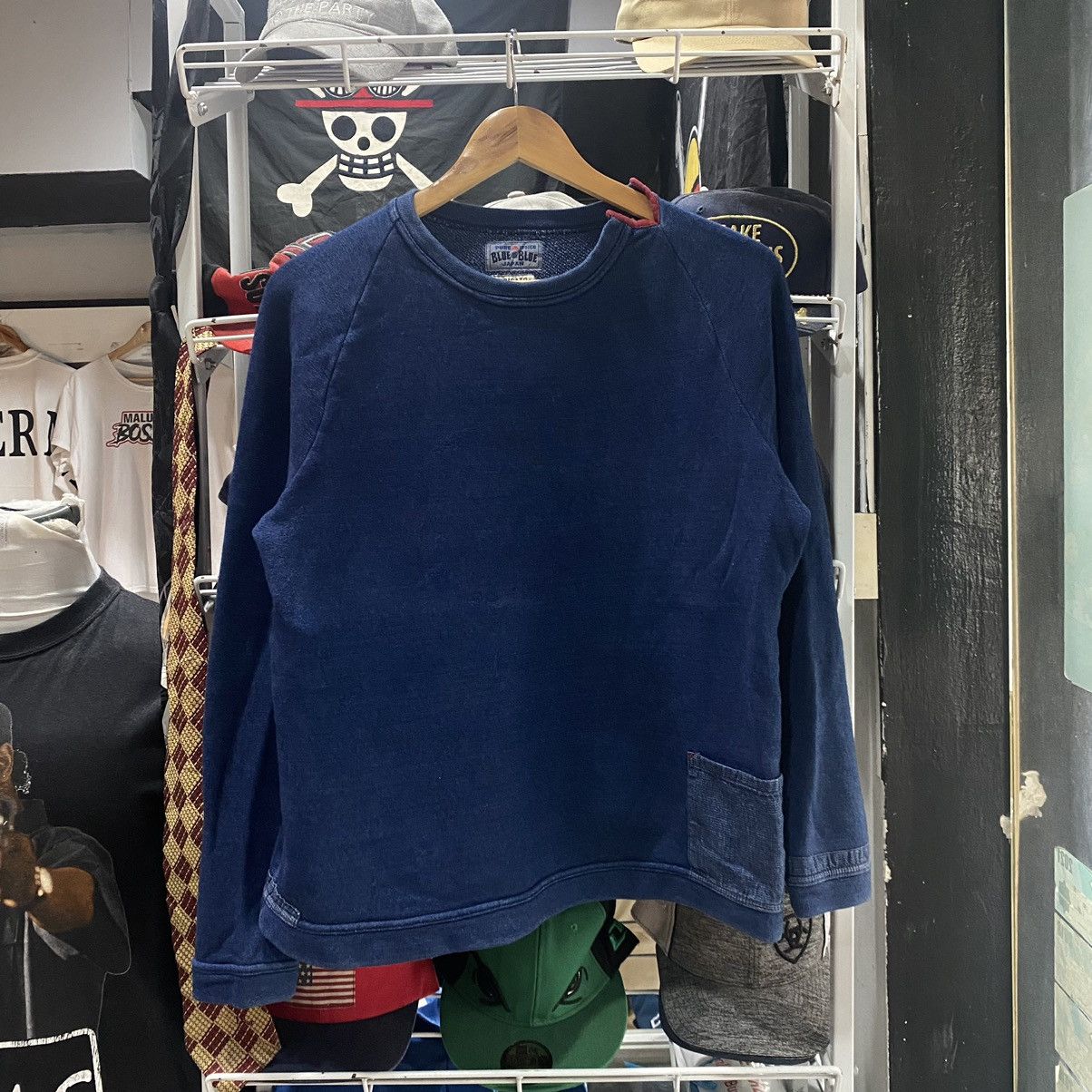 Blue Blue Japan Blue blue Japan. Patches sweatshirt in indigo blue. Size US S / EU 44-46 / 1 - 1 Thumbnail